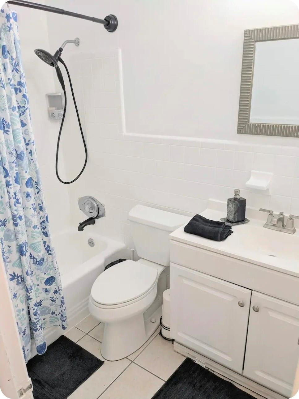 Edgewater Estates 1st Add - Residential Income