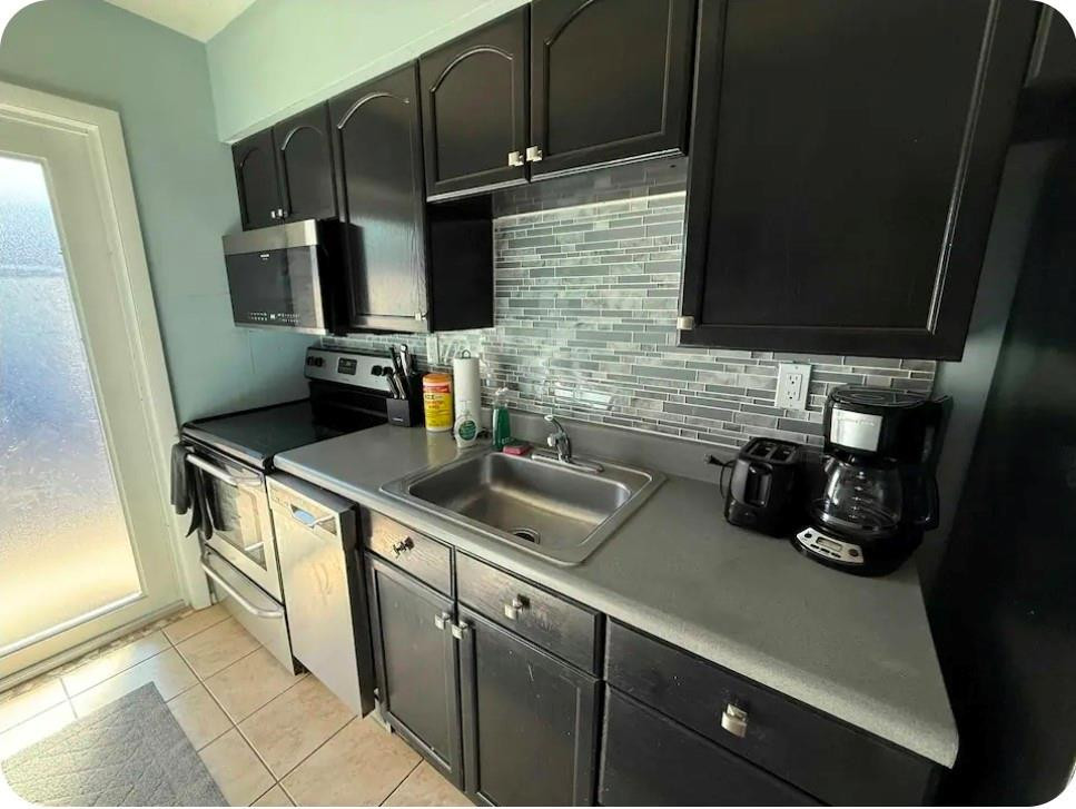 Edgewater Estates 1st Add - Residential Income