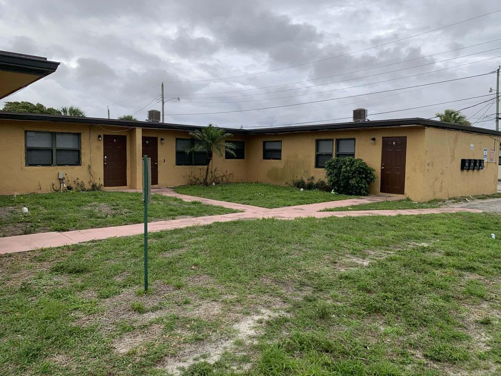 Photo of 2840 Avenue S, West Palm Beach, FL 33404 (MLS # B26012540)