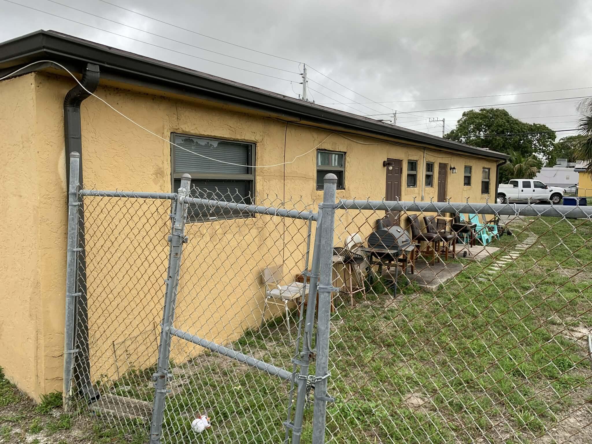 ACREHOME PARK - Residential Income