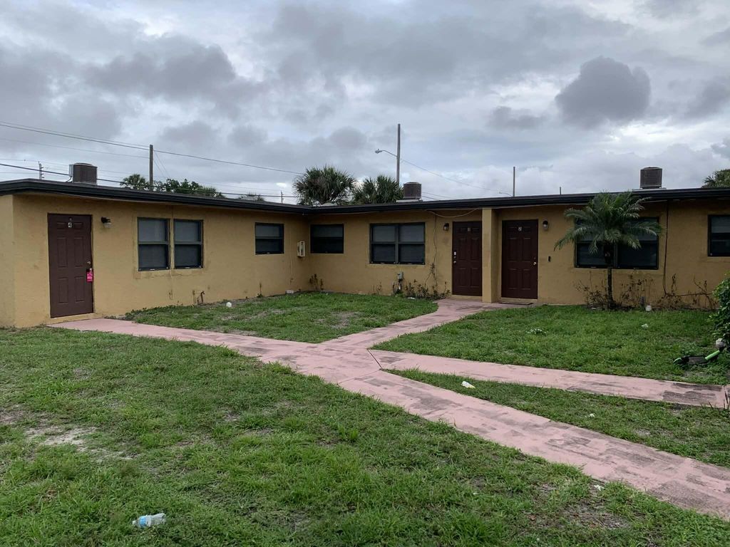 Photo of 2840 Avenue S, West Palm Beach, FL 33404 (MLS # B26012540)