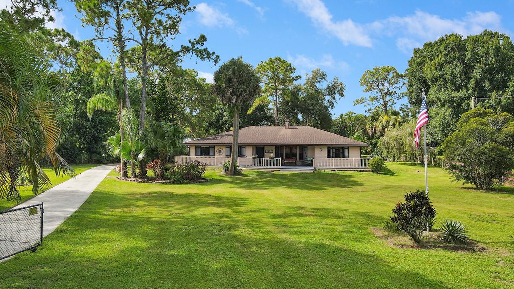 Photo of 11224 54th Street N, West Palm Beach, FL 33411 (MLS # R11007899)