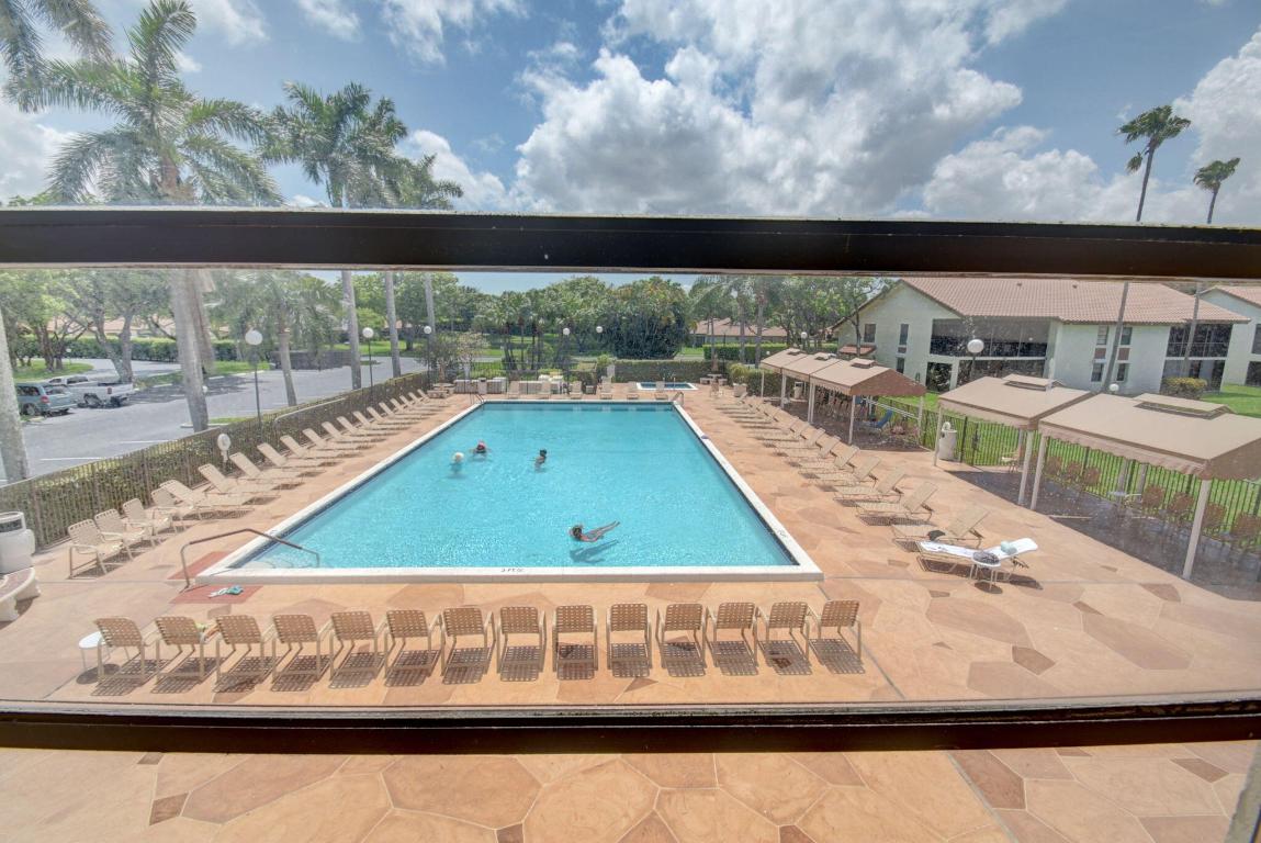 Palm Chase Lakes - Residential Lease