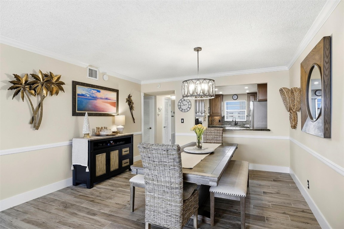 Ridgeview Towers - Residential