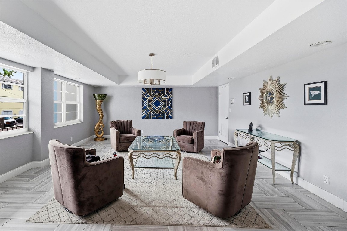 Ridgeview Towers - Residential