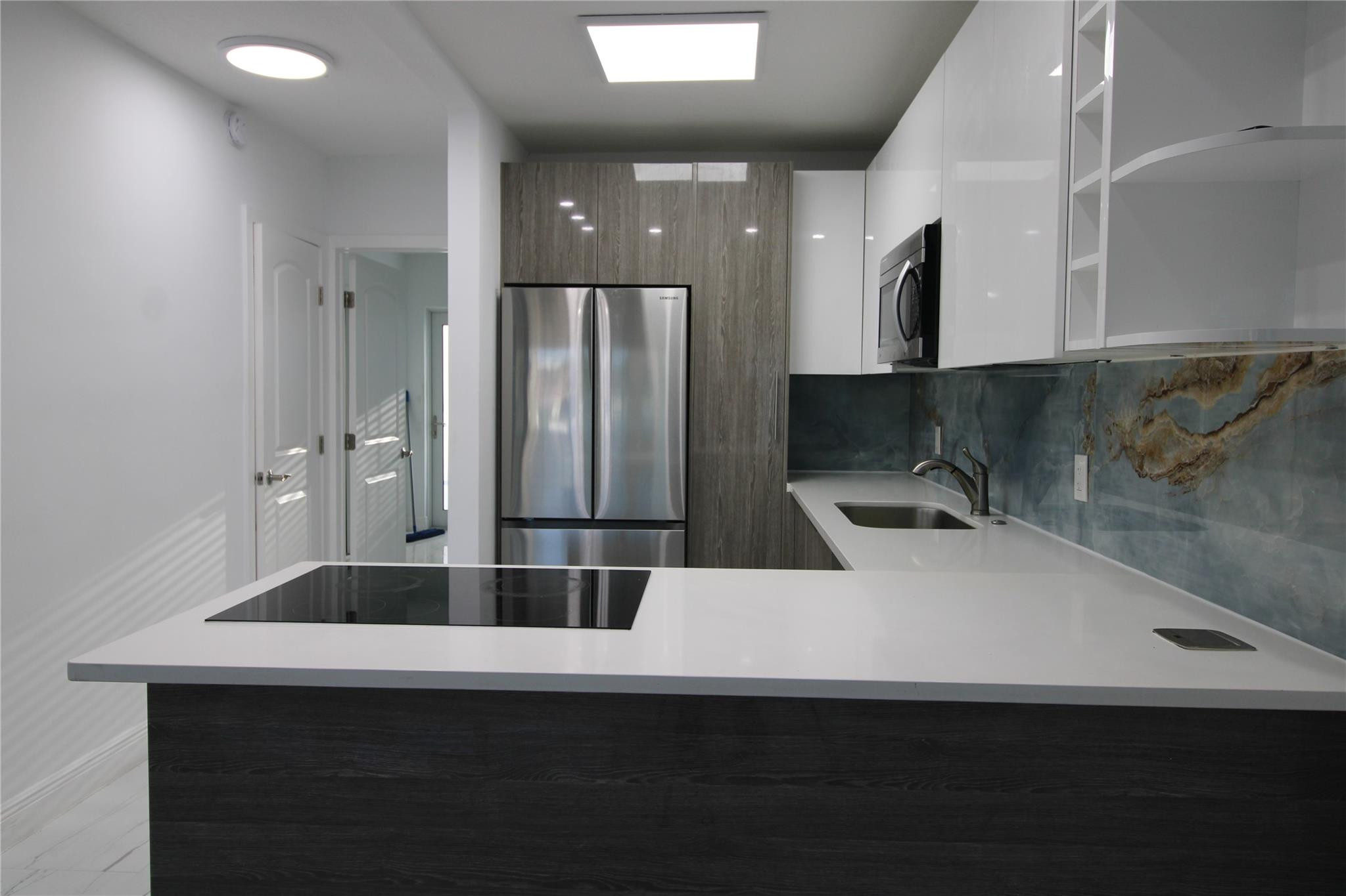 600 Layne Boulevard 119