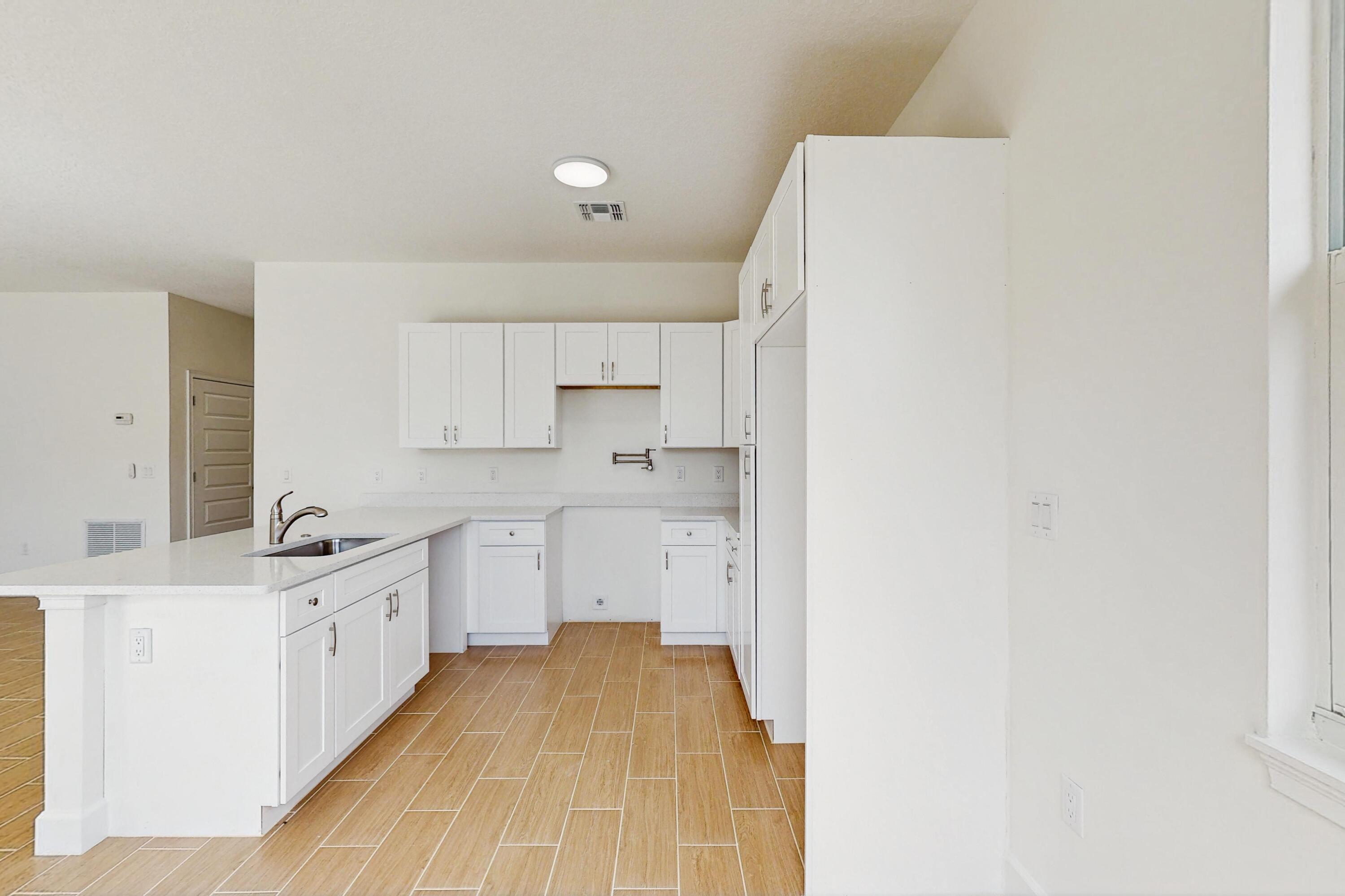 VERO LAKE ESTATES UNIT N - Residential