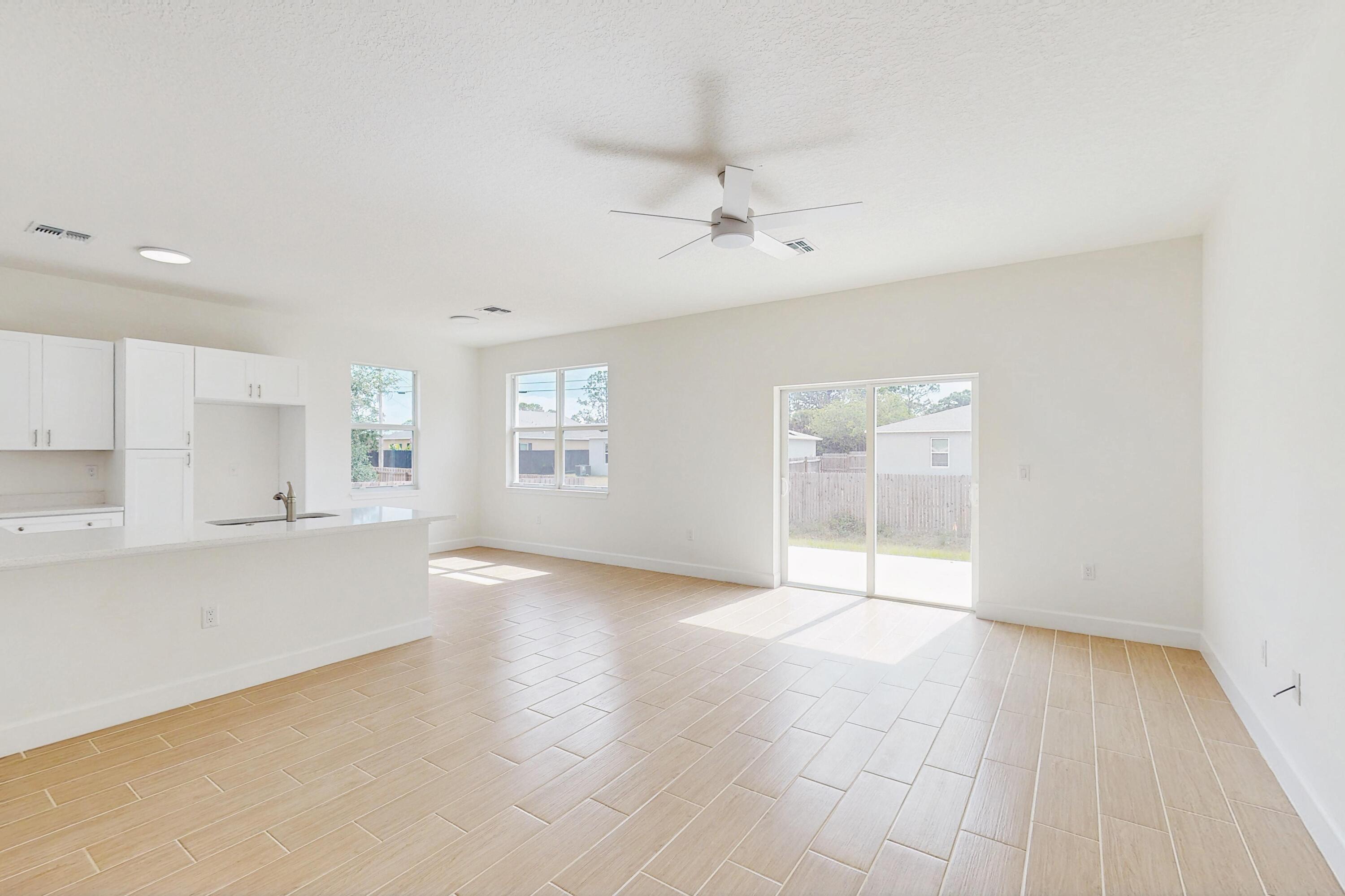 VERO LAKE ESTATES UNIT N - Residential