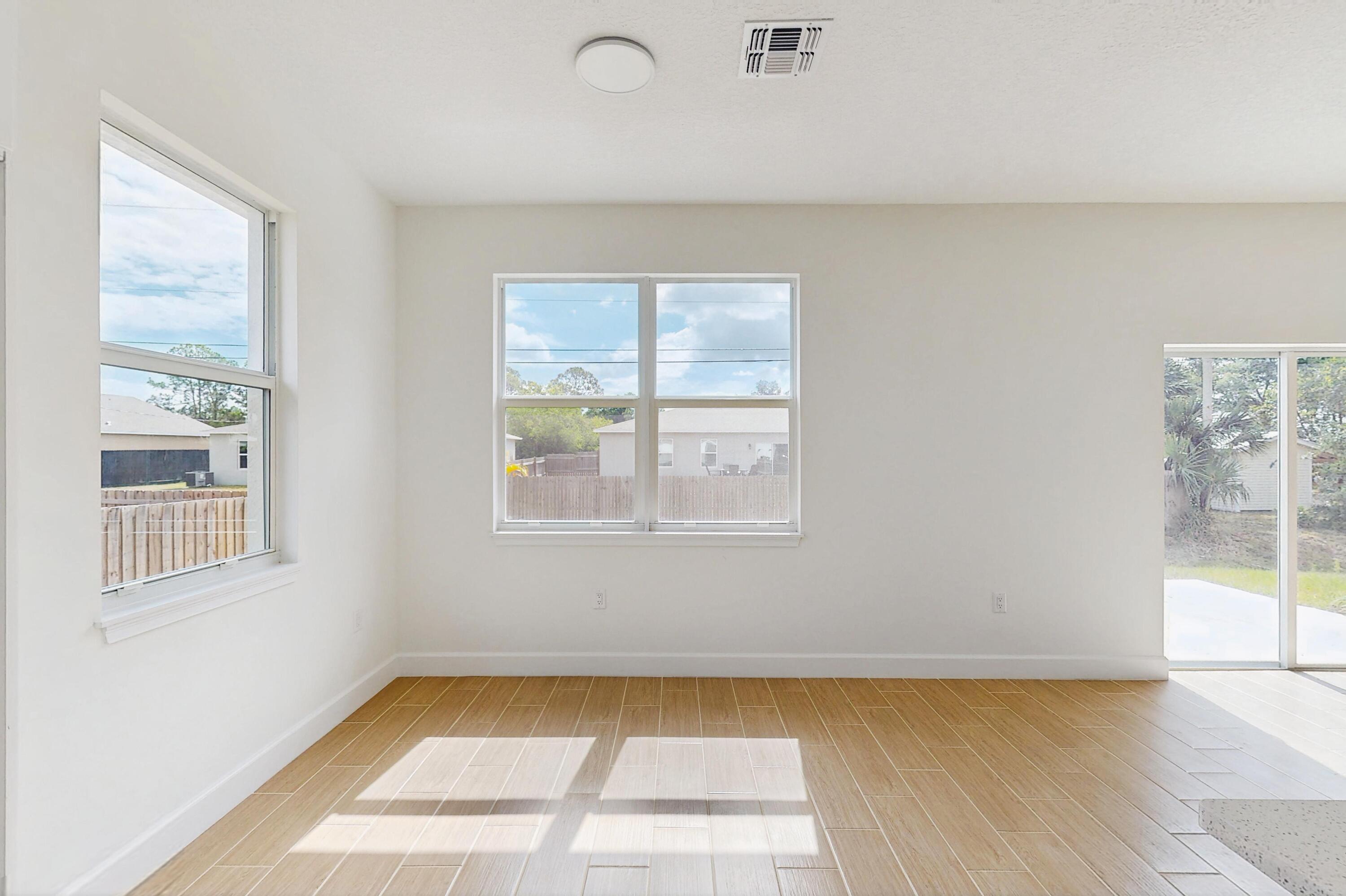 VERO LAKE ESTATES UNIT N - Residential