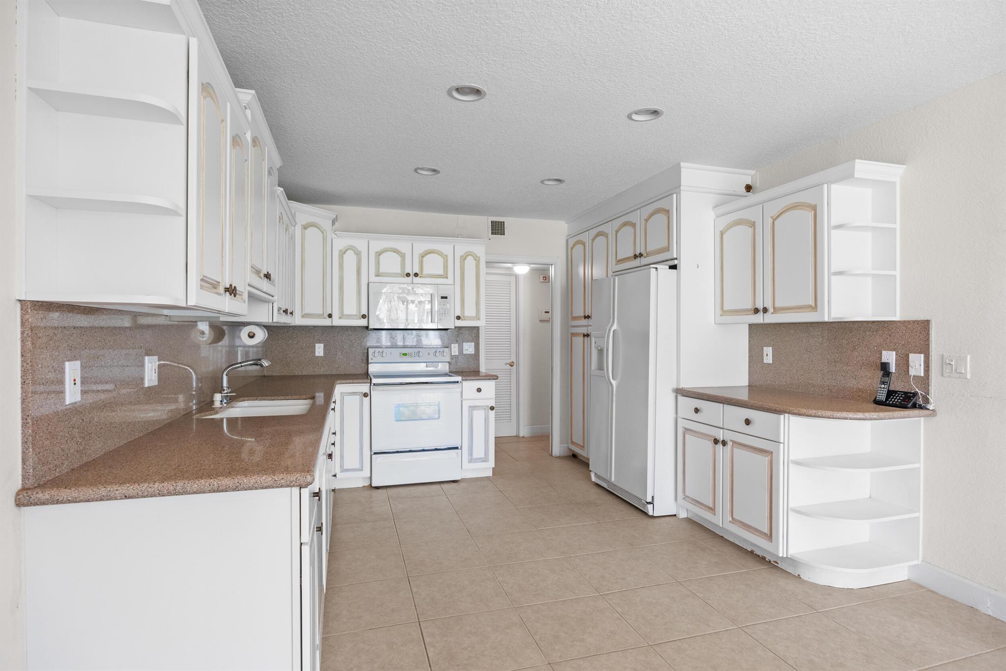 TURTLE CREEK EAST CONDO - Residential