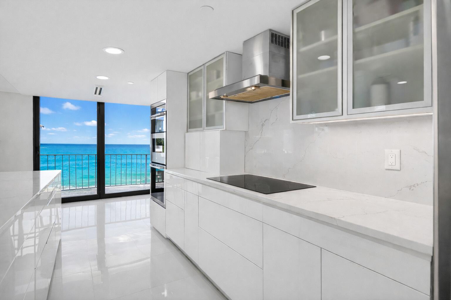 ATRIUMS OF PALM BEACH CONDO - Residential