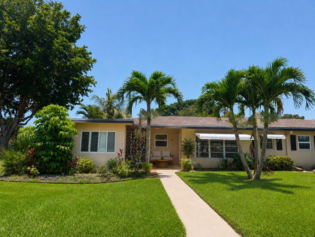 Photo of 1052 North Drive #B, Delray Beach, FL 33445 (MLS # B26004639)
