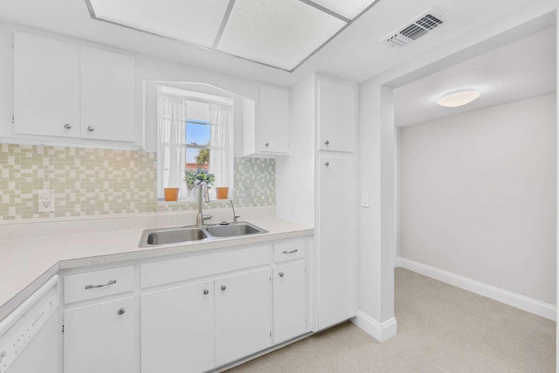 VILLAGE GARDEN COND APTS - Residential