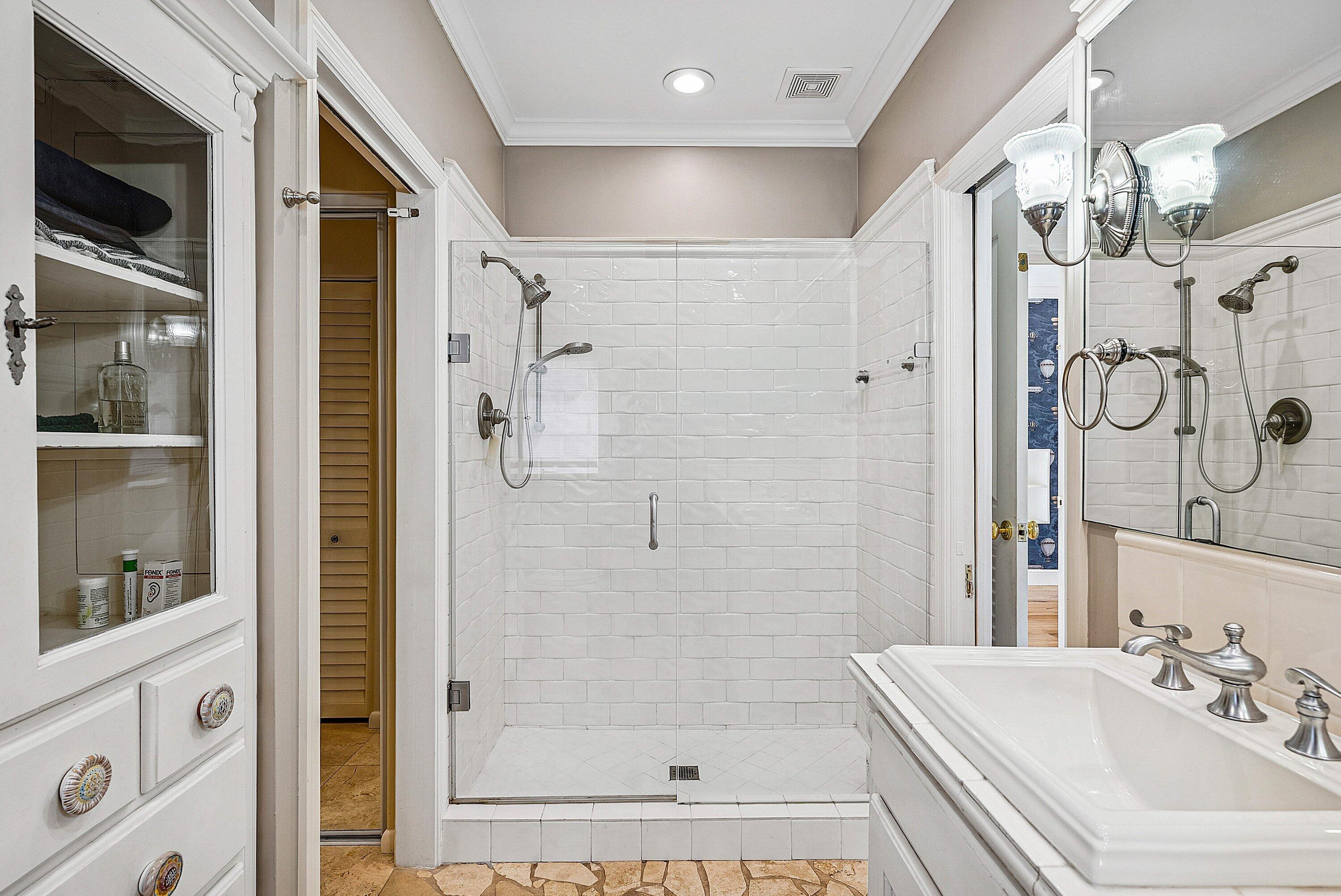 LAKE IDA GARDENS AMD PL - Residential