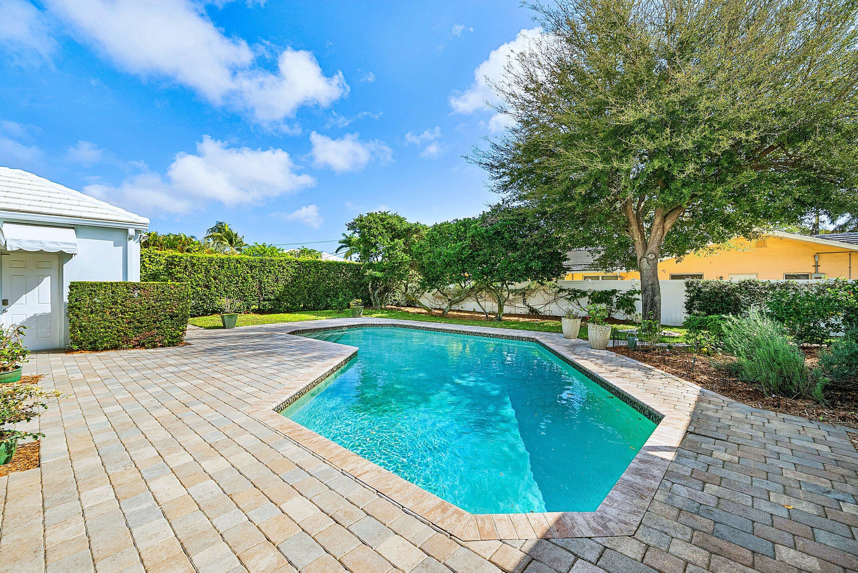 LAKE IDA GARDENS AMD PL - Residential