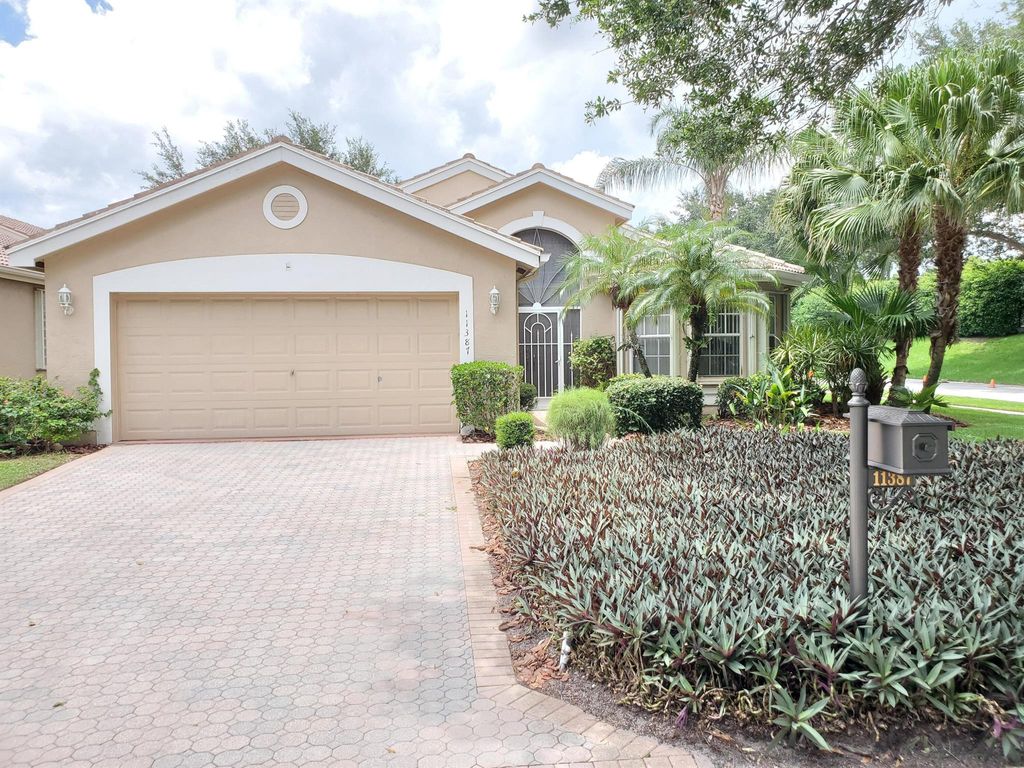 Photo of 11387 Corazon Court, Boynton Beach, FL 33437 (MLS # R10897053)