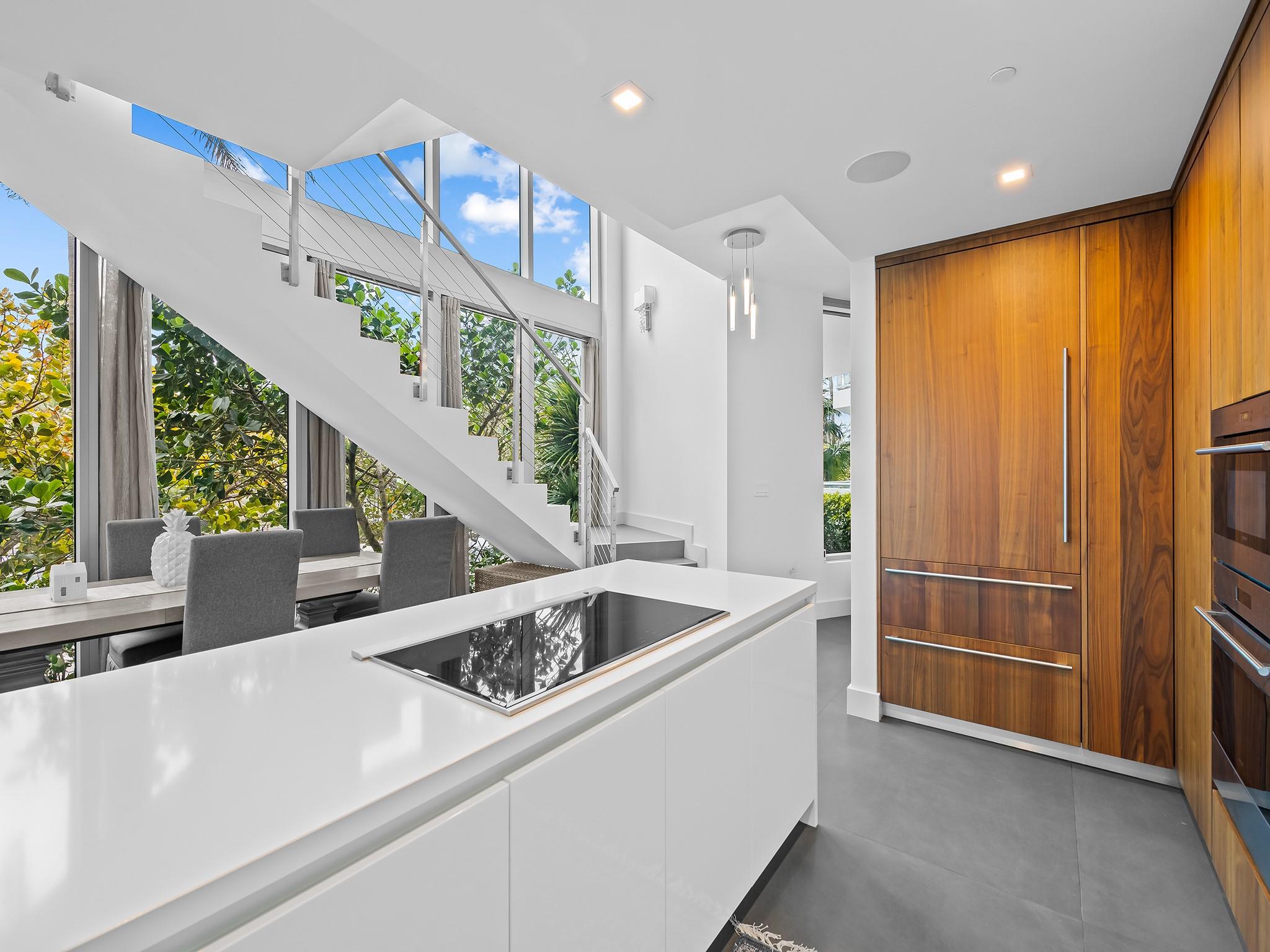 Paramount Residences - Residential