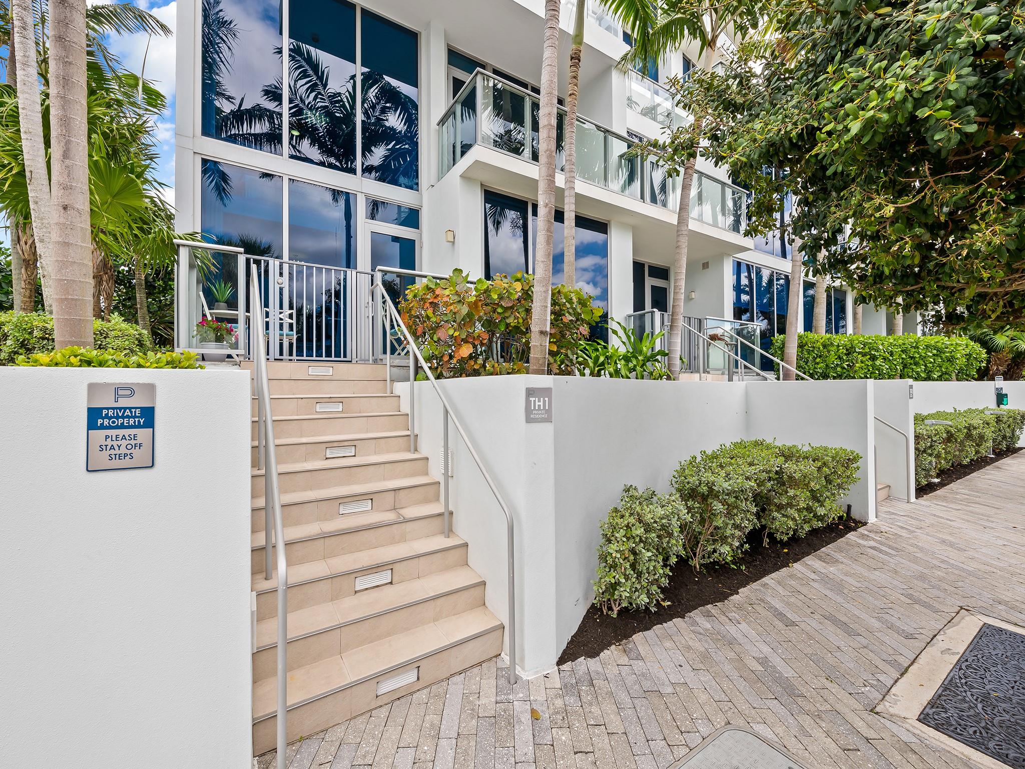 Paramount Residences - Residential