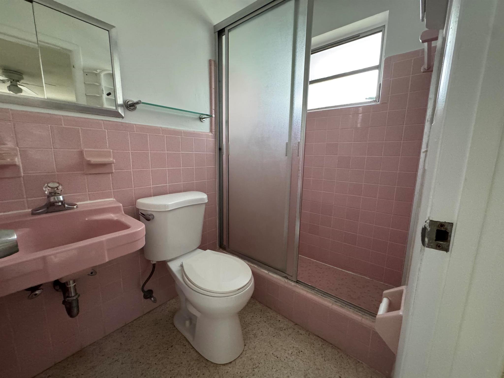 COUNTRY CLUB VILLAGE - Residential Lease