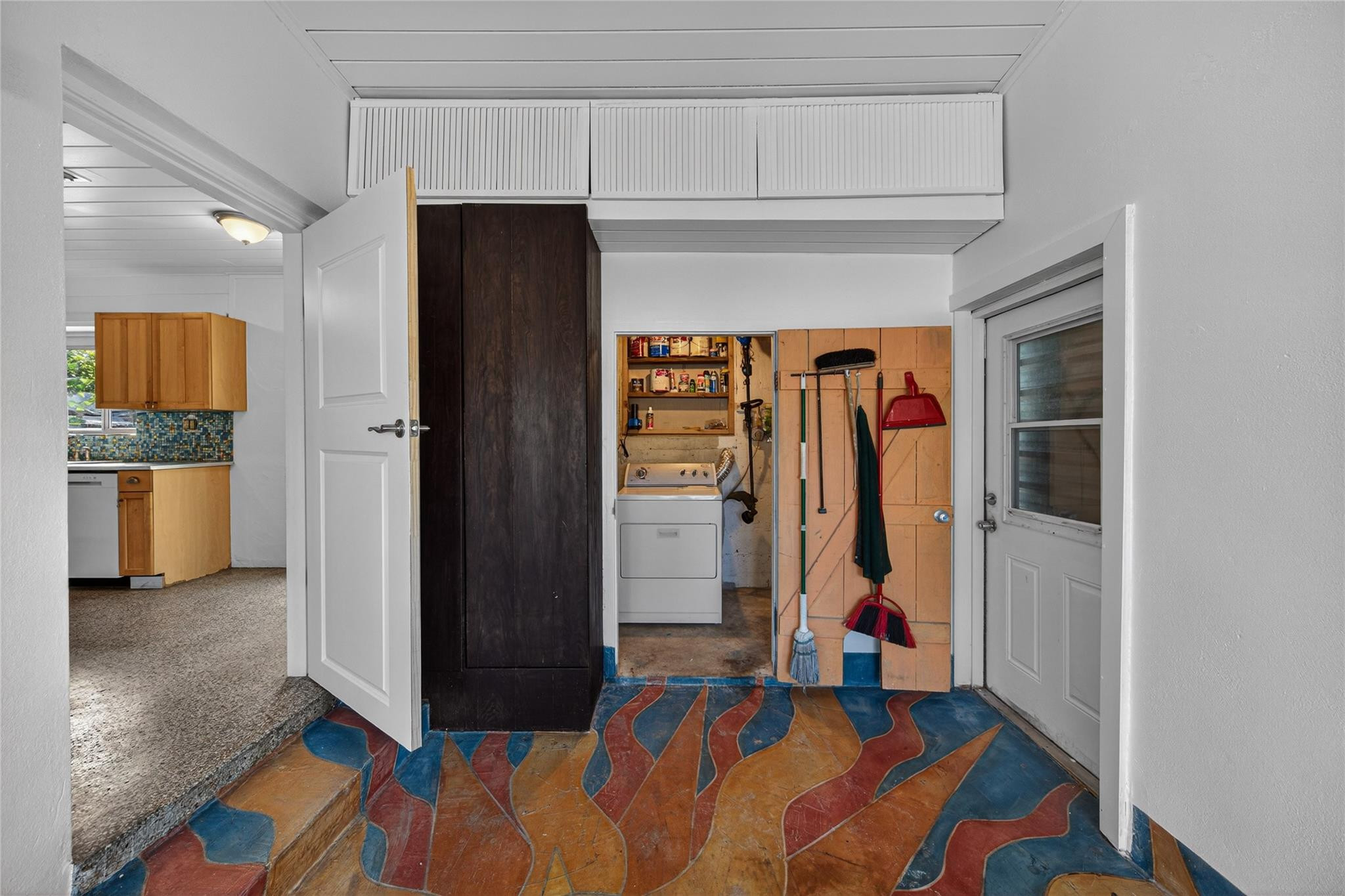 Rev Of Lauderdale Manors - Residential