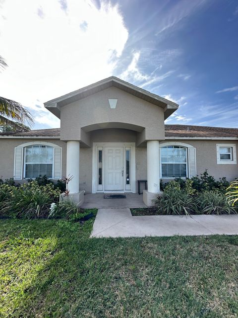 A home in Port St Lucie