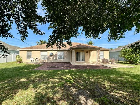 A home in Port St Lucie