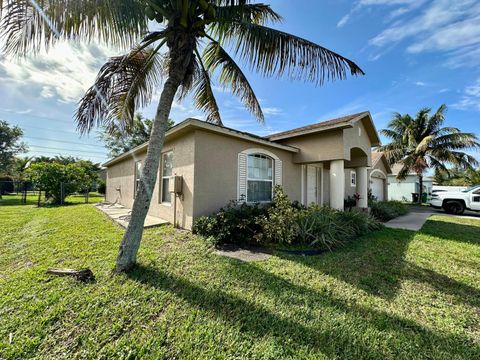 A home in Port St Lucie