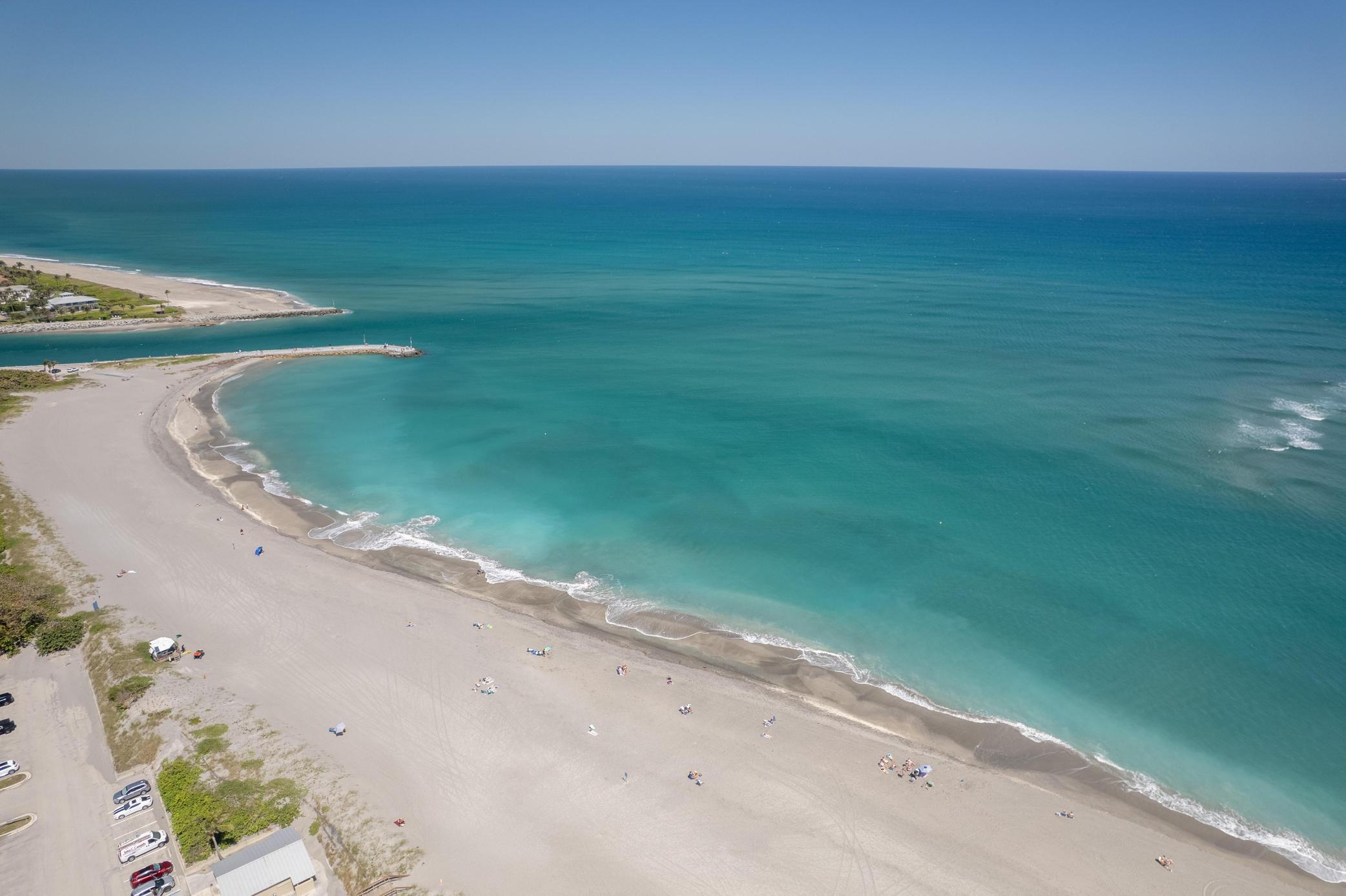 BANYAN GROVES AT HOBE SOUND - Residential