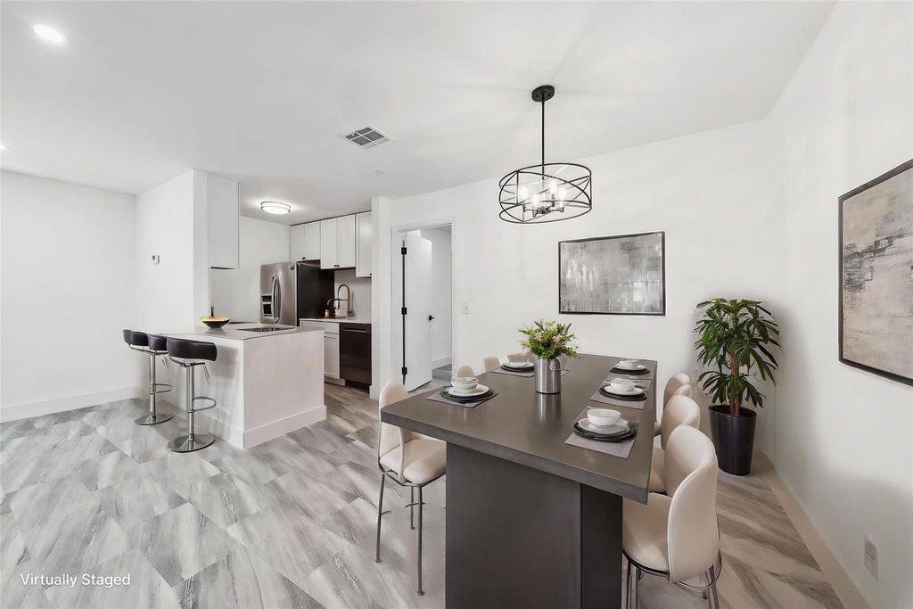 Photo of 15 Crossings Circle #G, Boynton Beach, FL 33435 (MLS # F10503366)