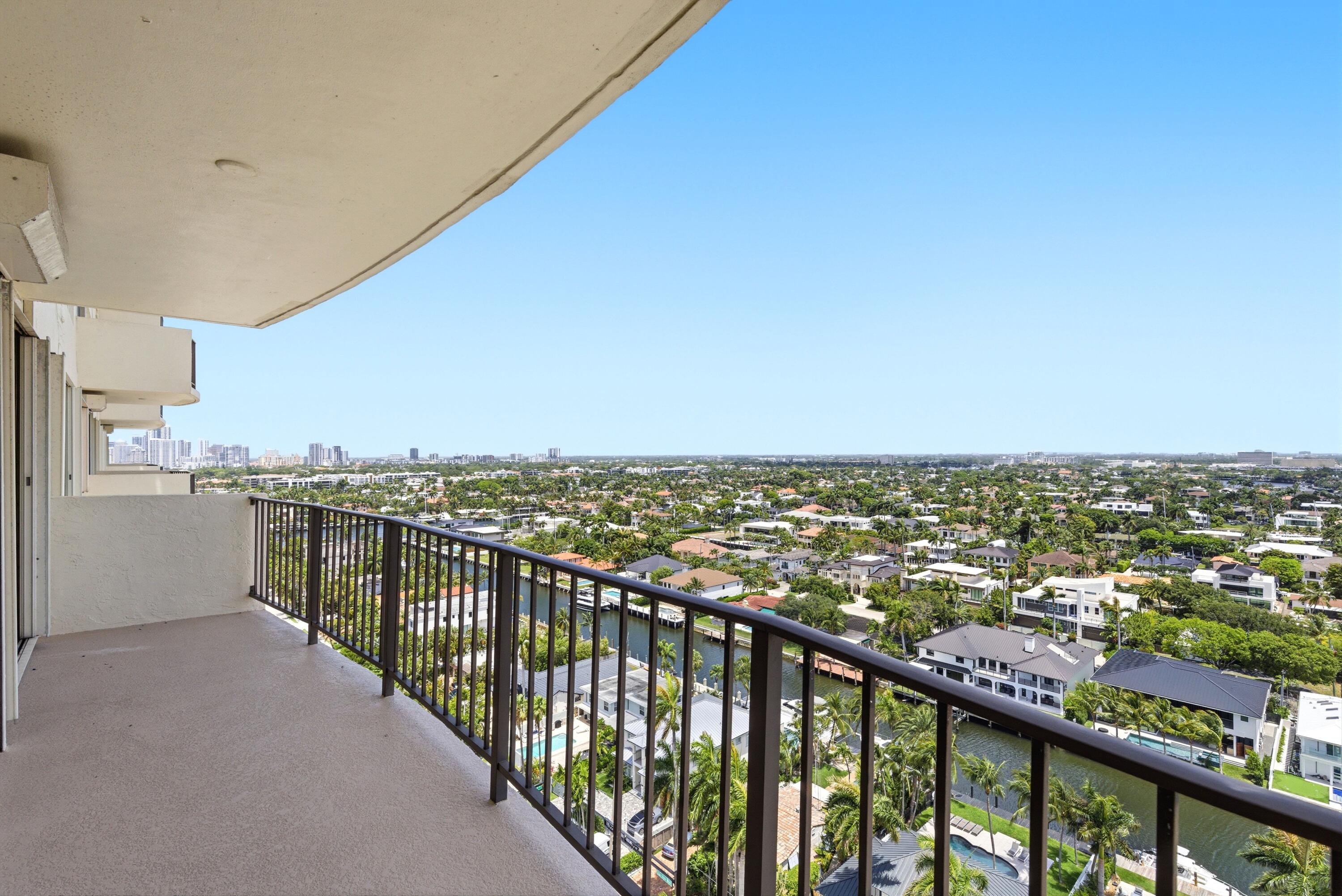 2500 E Las Olas Boulevard 1806