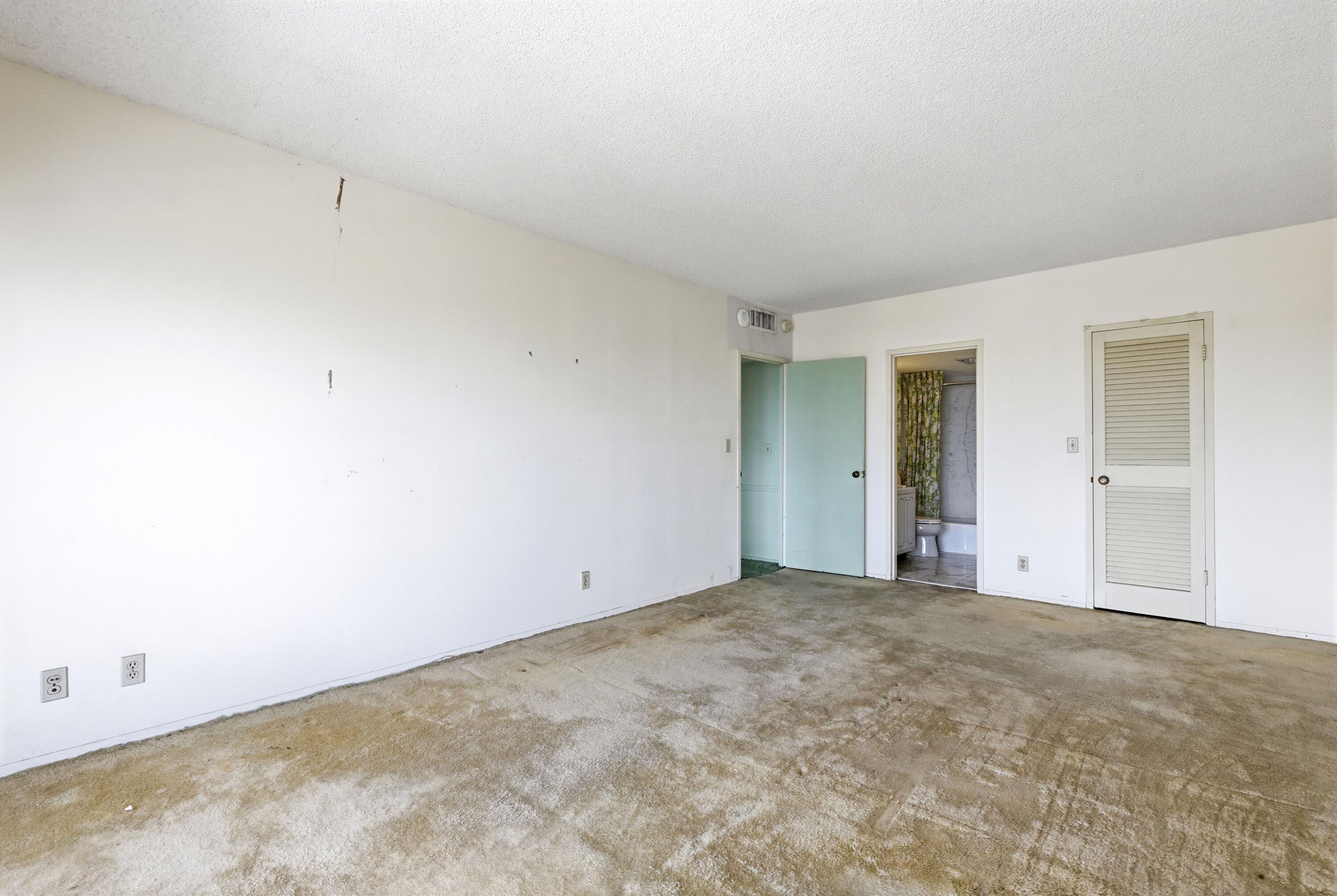 MARINE TOWER CONDO - Residential