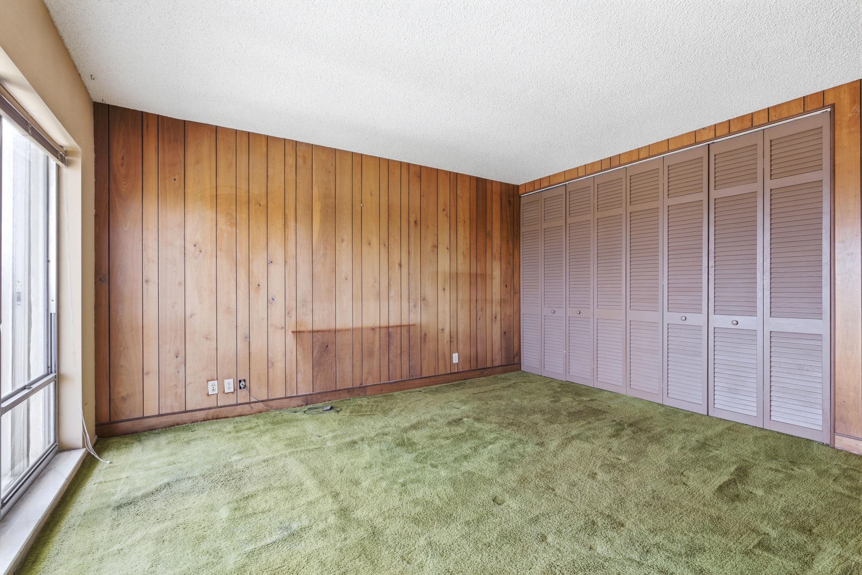 MARINE TOWER CONDO - Residential