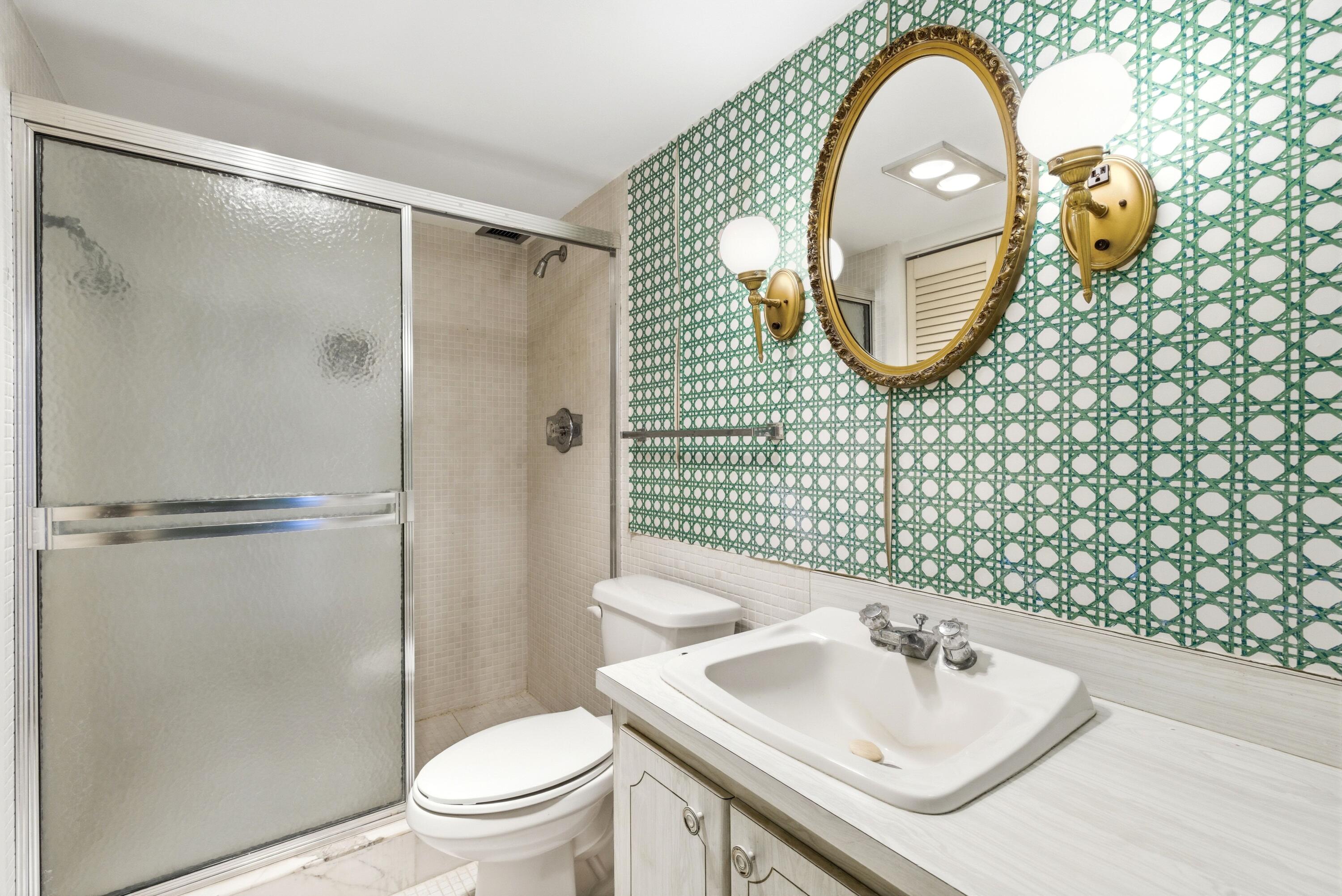 MARINE TOWER CONDO - Residential