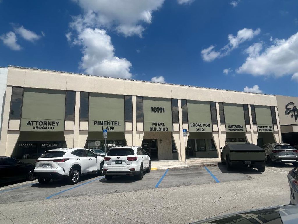 Photo of 10191 W Sample Road #104, Coral Springs, FL 33065 (MLS # B26000902)