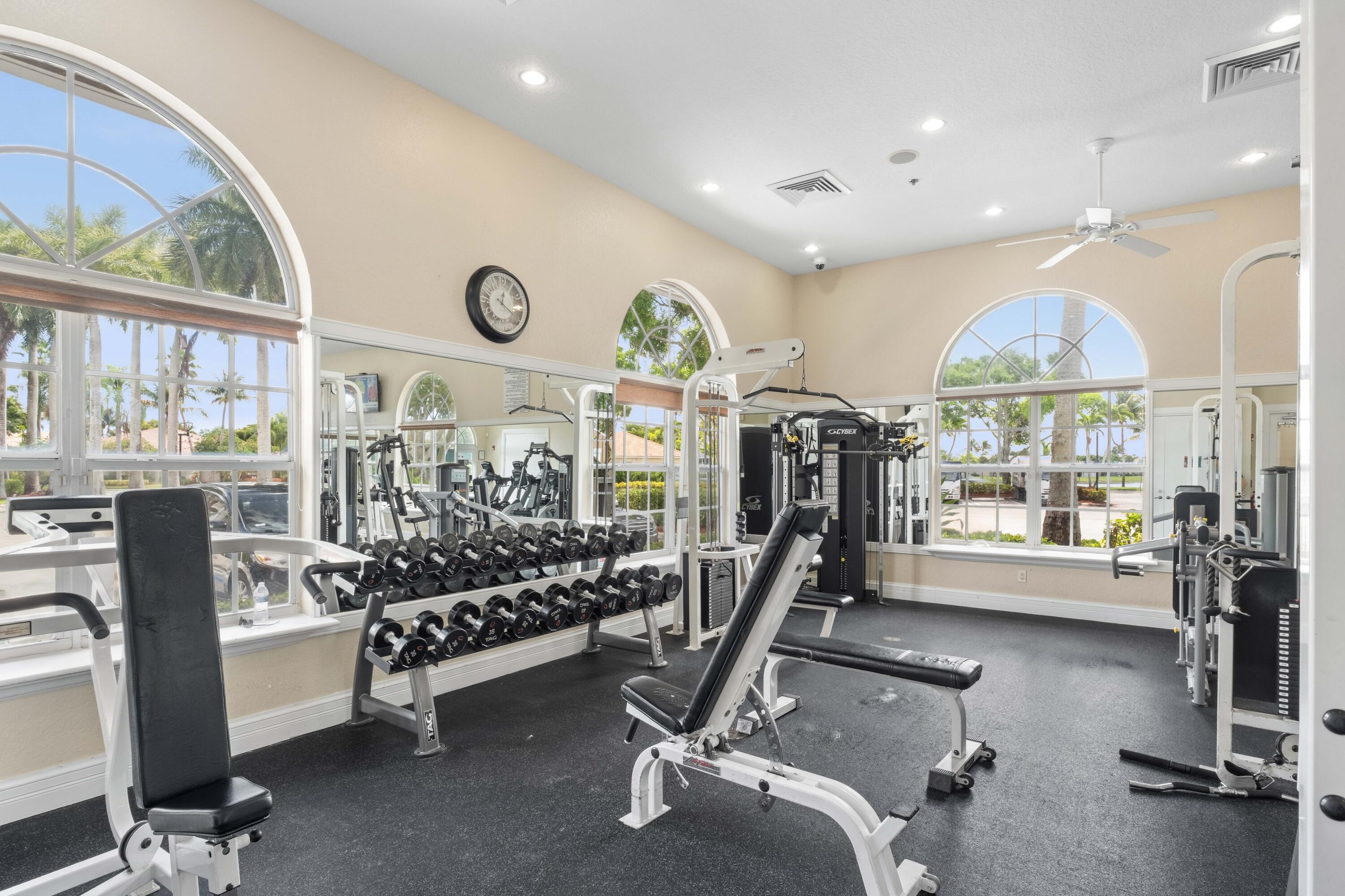 ANDROS ISLE PAR F - Residential