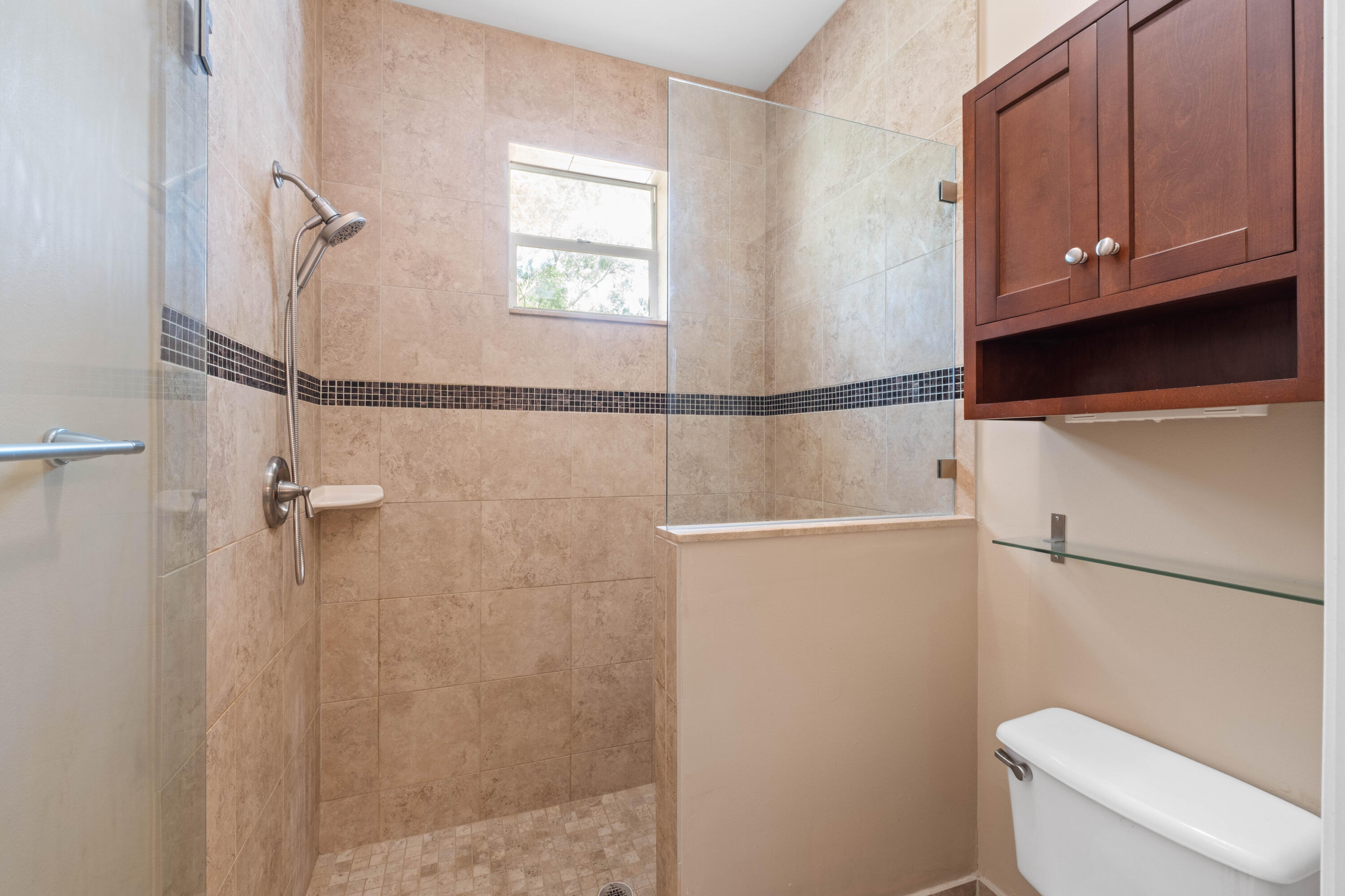 ANDROS ISLE PAR F - Residential