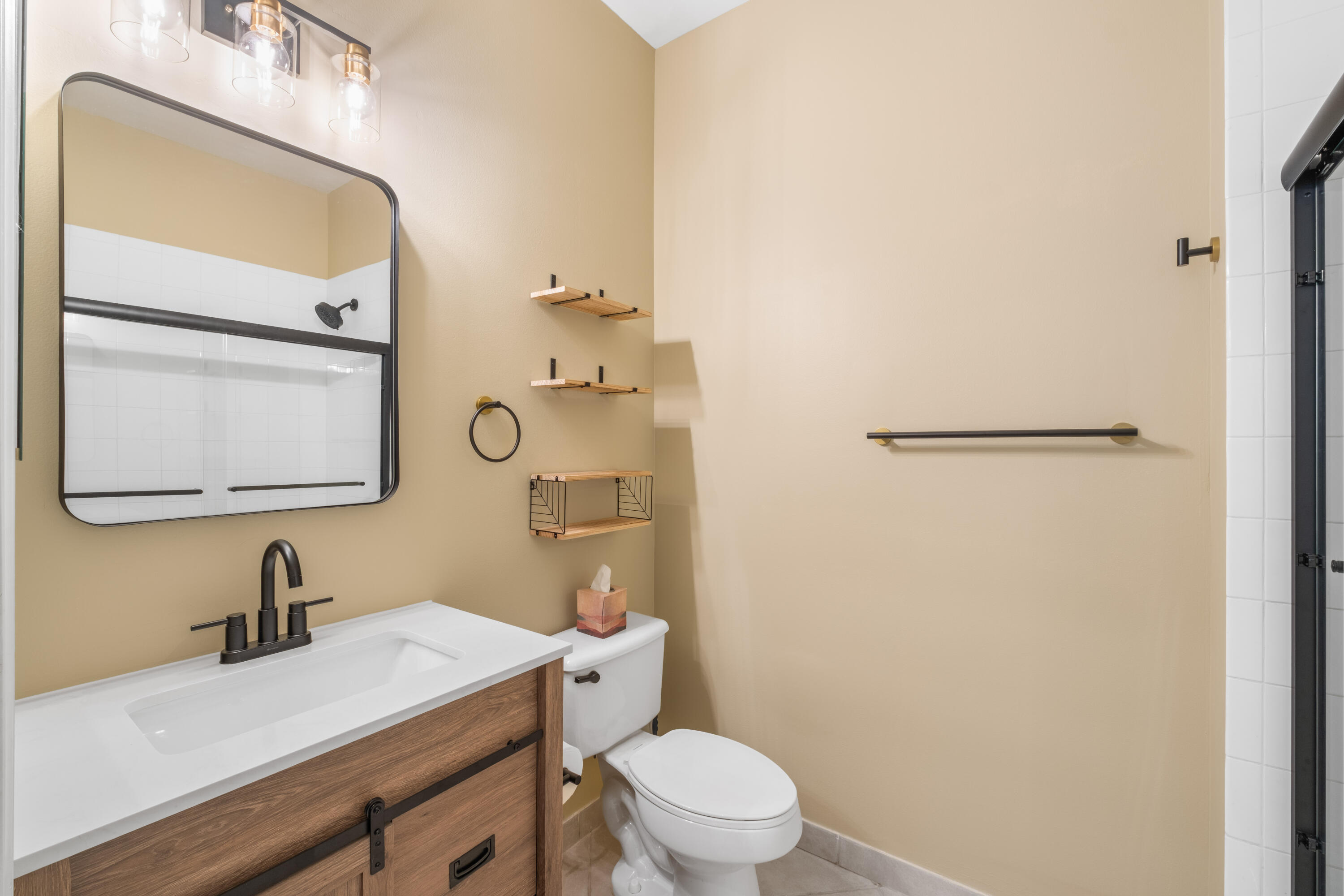 ANDROS ISLE PAR F - Residential