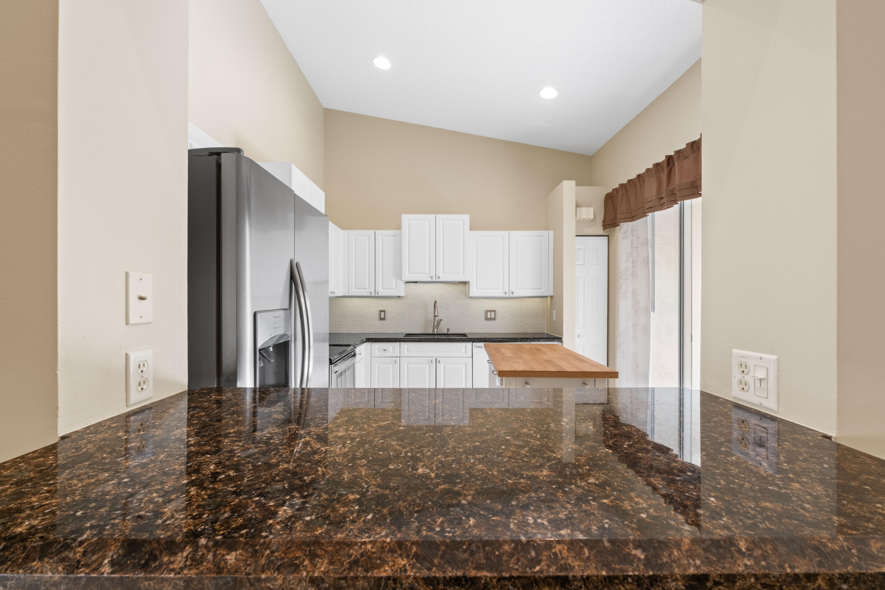 ANDROS ISLE PAR F - Residential