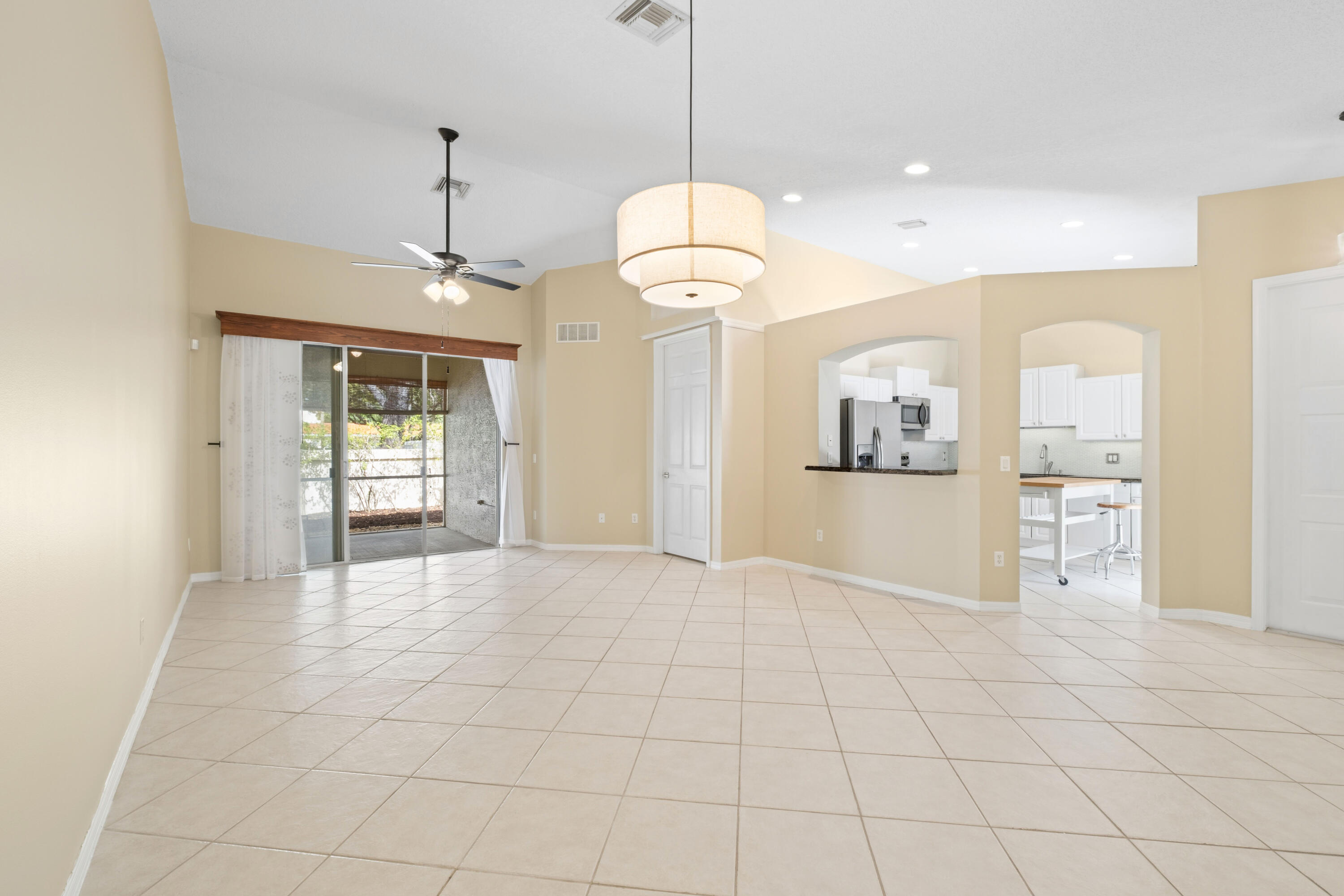 ANDROS ISLE PAR F - Residential