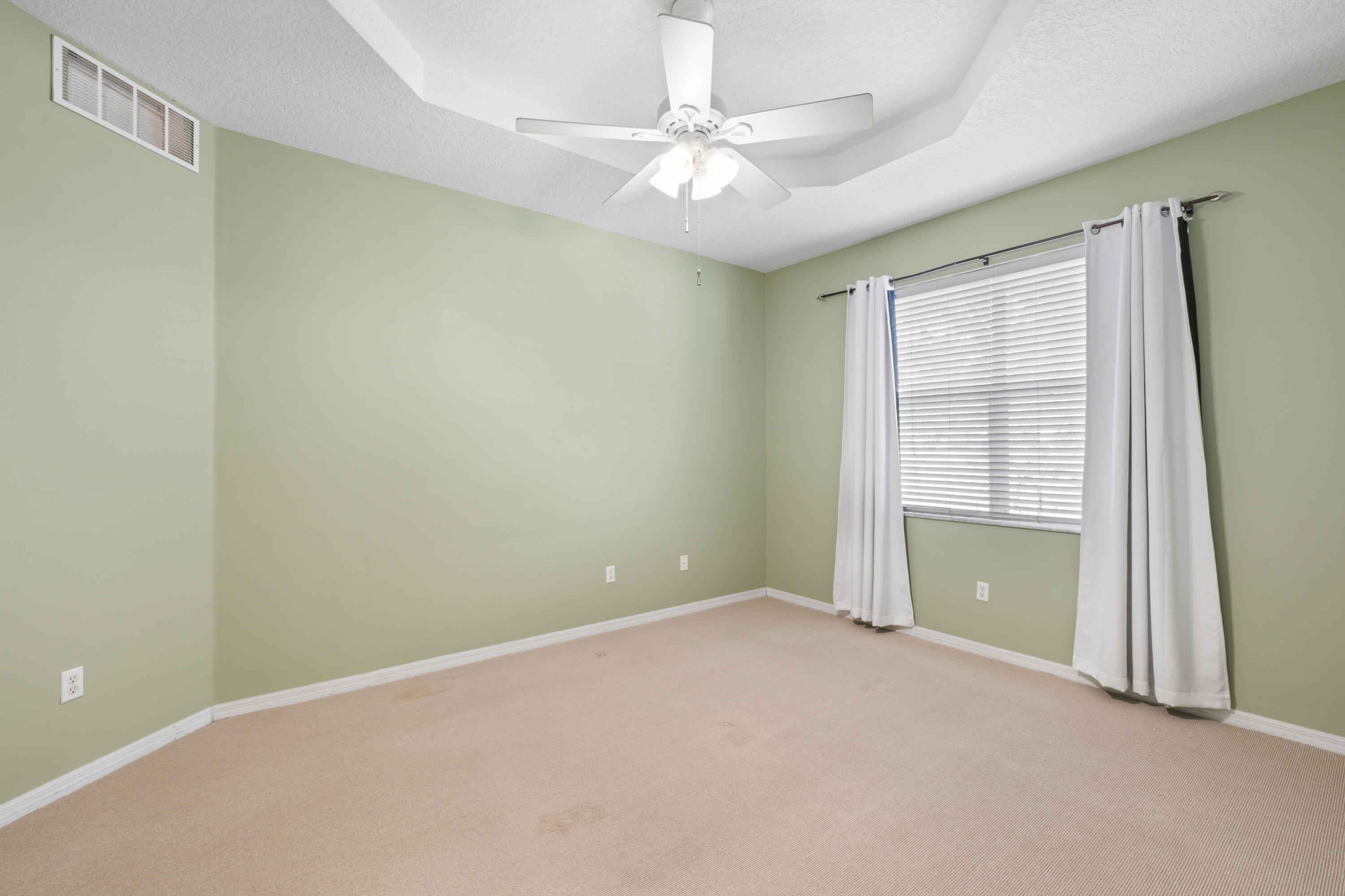 ANDROS ISLE PAR F - Residential