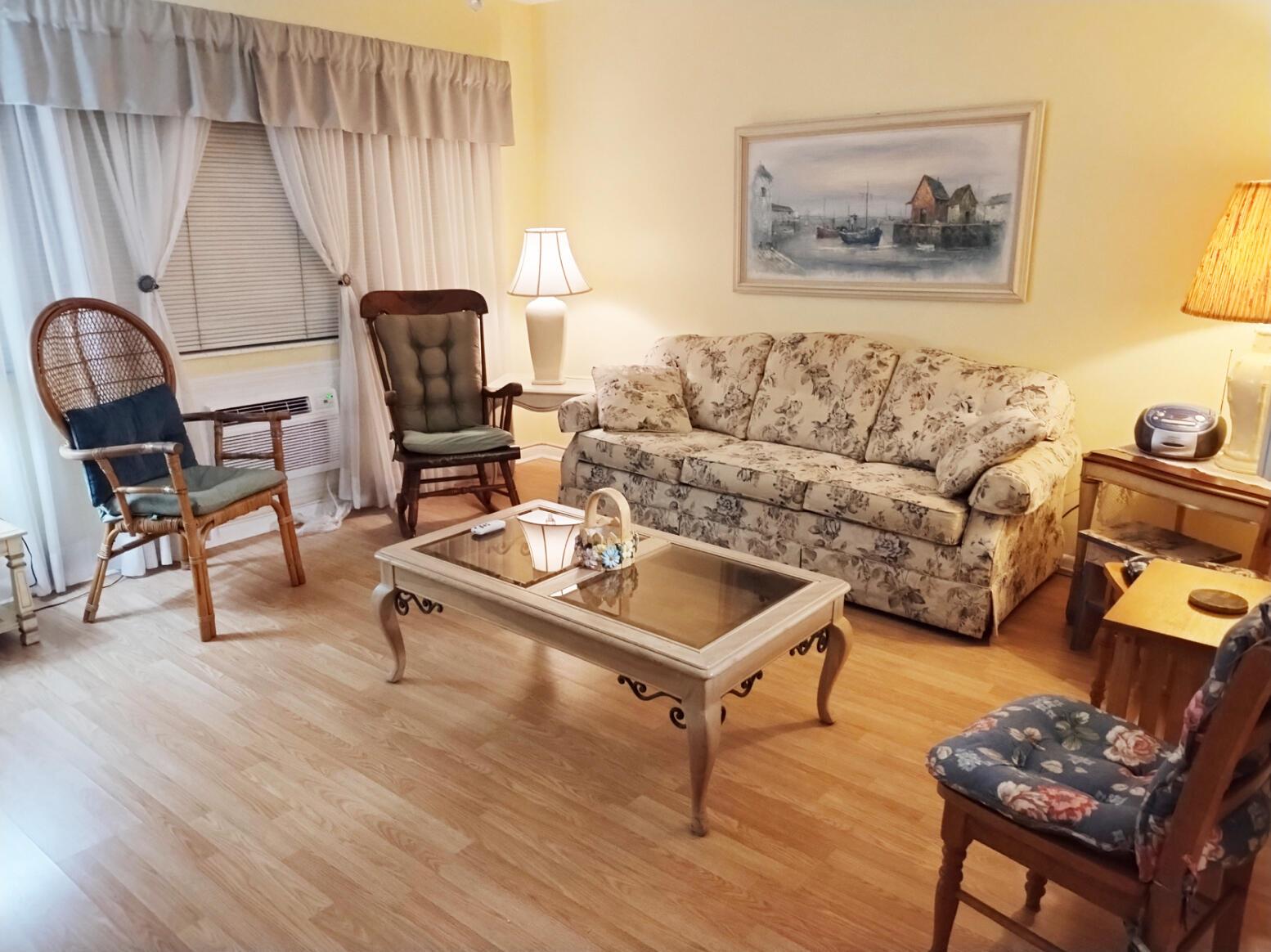 HARWOOD B CONDO - Residential Lease