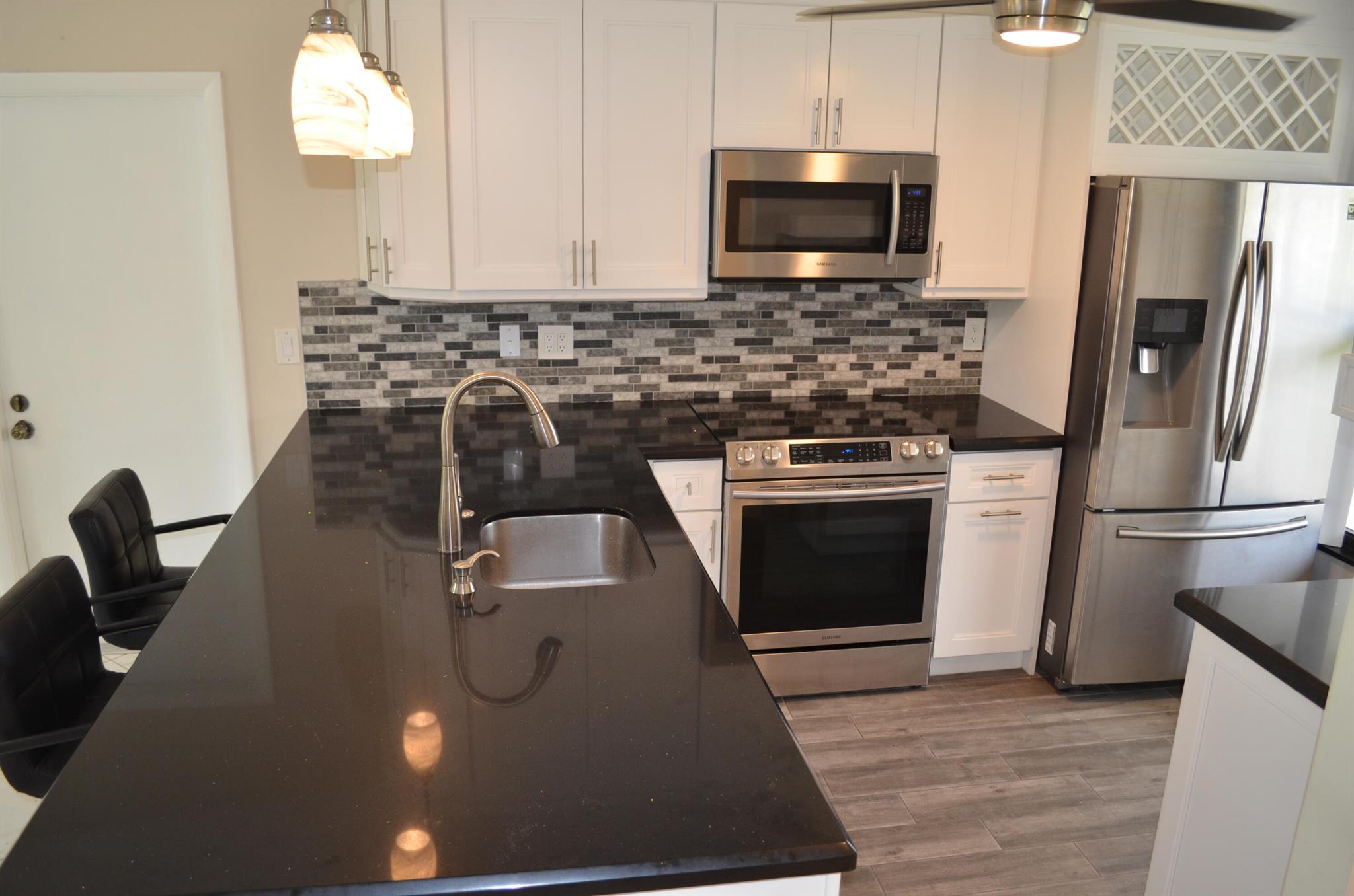 15704 Philodendron Circle