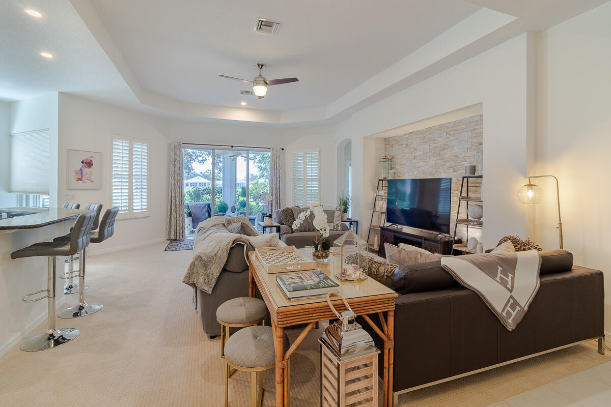 MARTIN DOWNS PLAT NO 20 (AKA MONARCH COUNTRY CLUB) - Residential