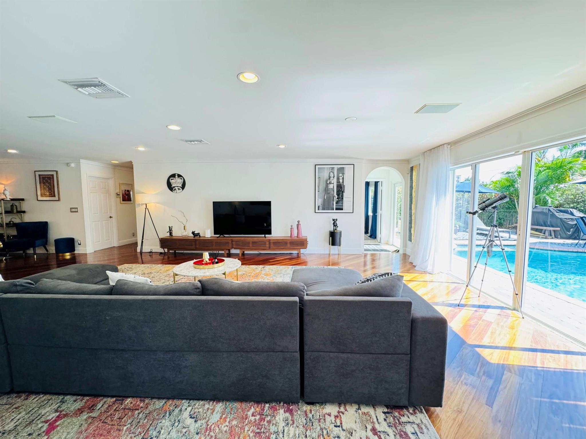 Oakland Park - Residential Lease