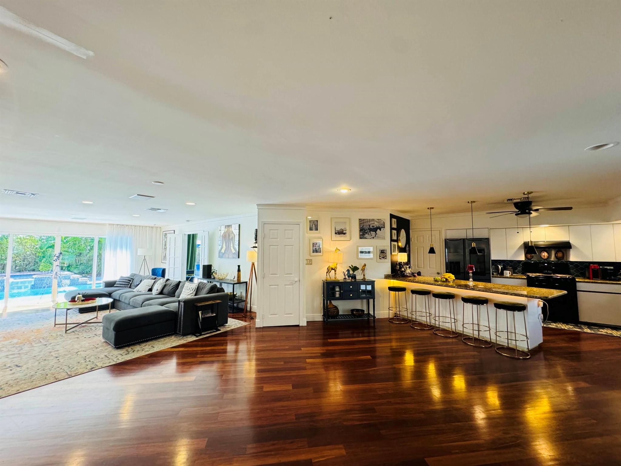 Oakland Park - Residential Lease