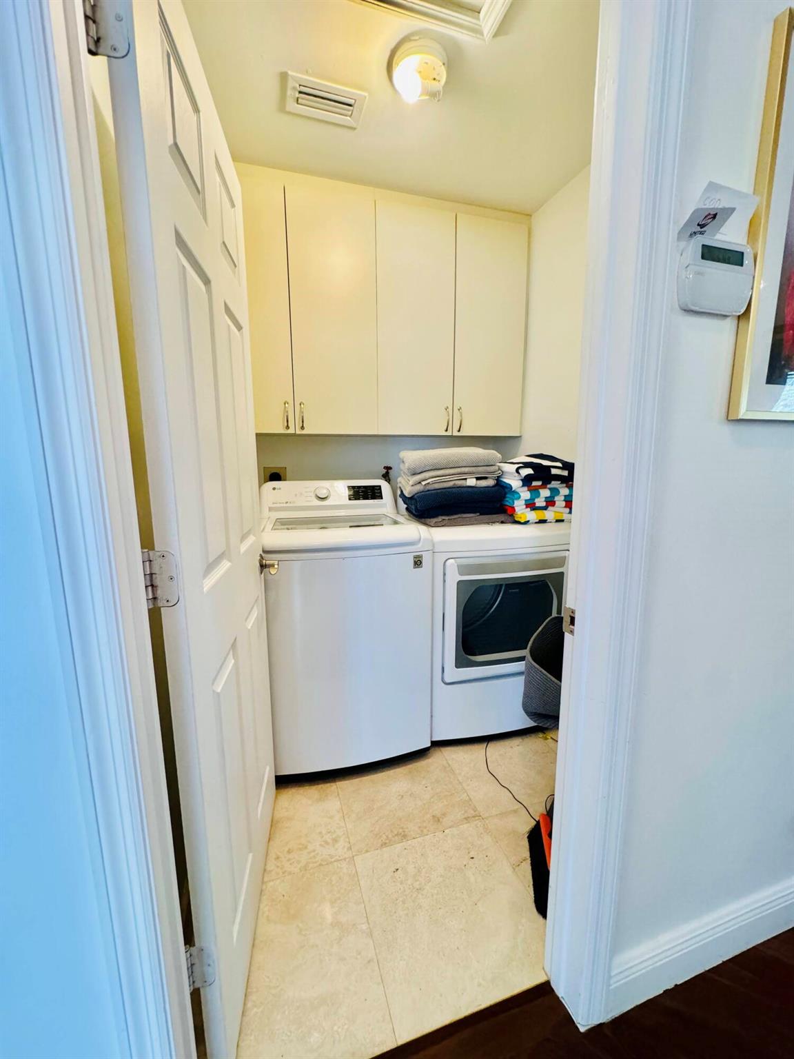 Oakland Park - Residential Lease