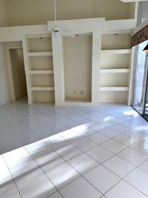 CLUBSIDE AT WOODFIELD COU - Residential