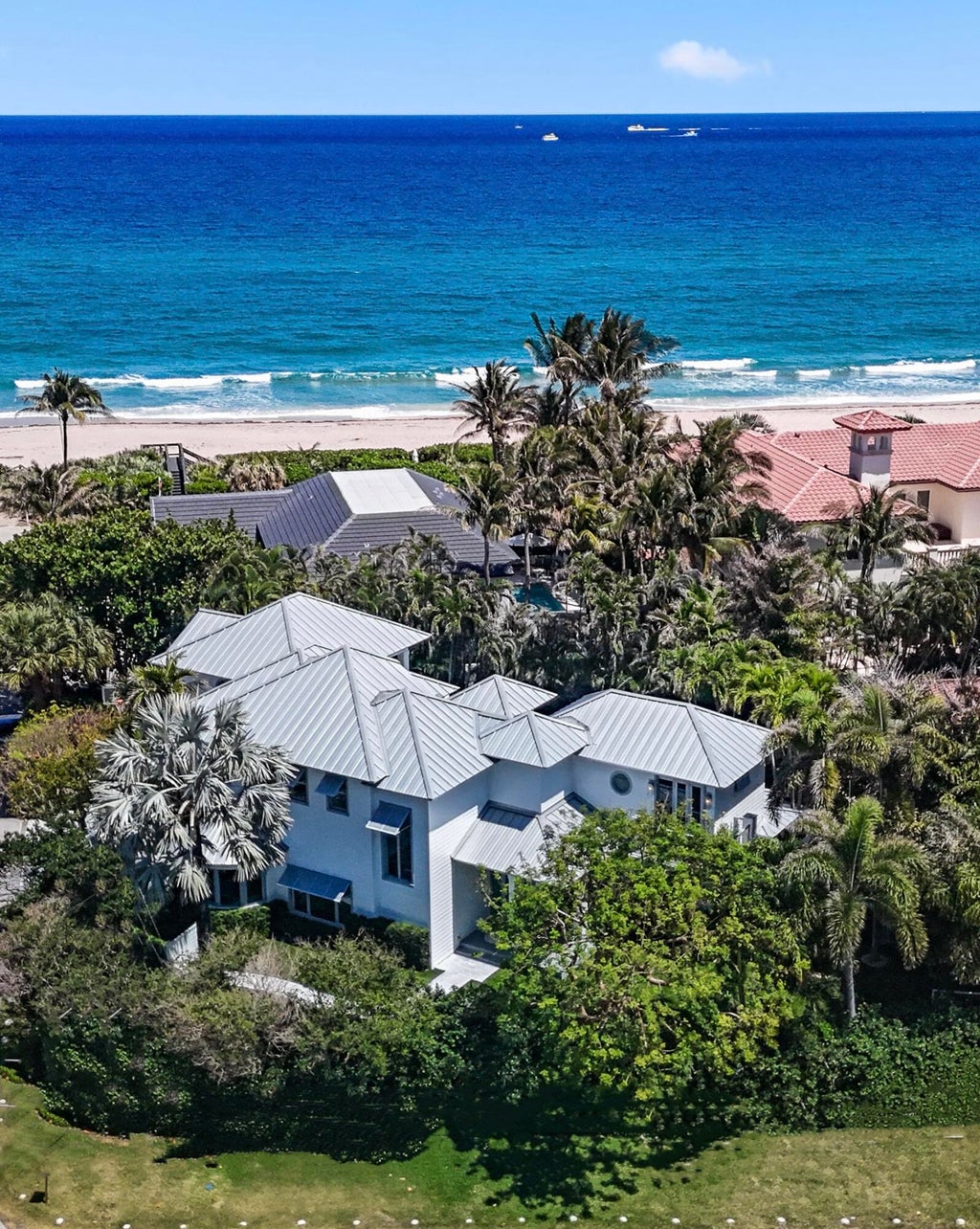 Photo of 5907 N Ocean Boulevard, Ocean Ridge, FL 33435 (MLS # R10978914)