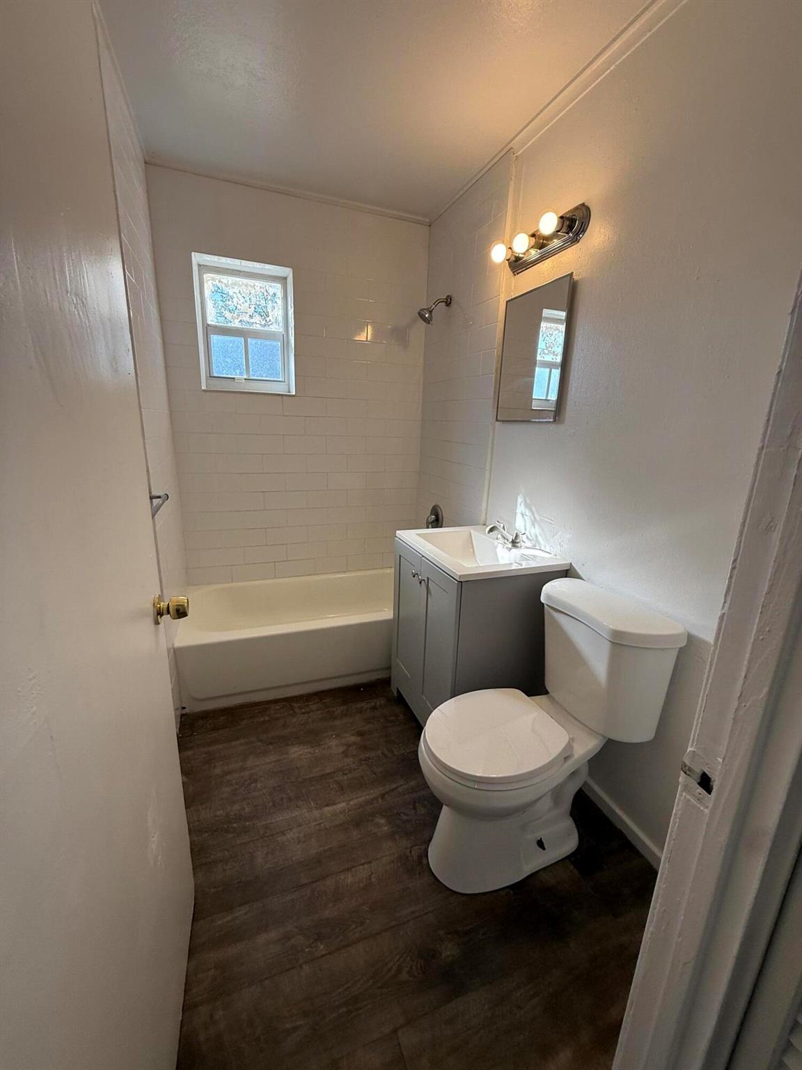 RIVIERA BEACH HEIGHTS ADD - Residential Lease