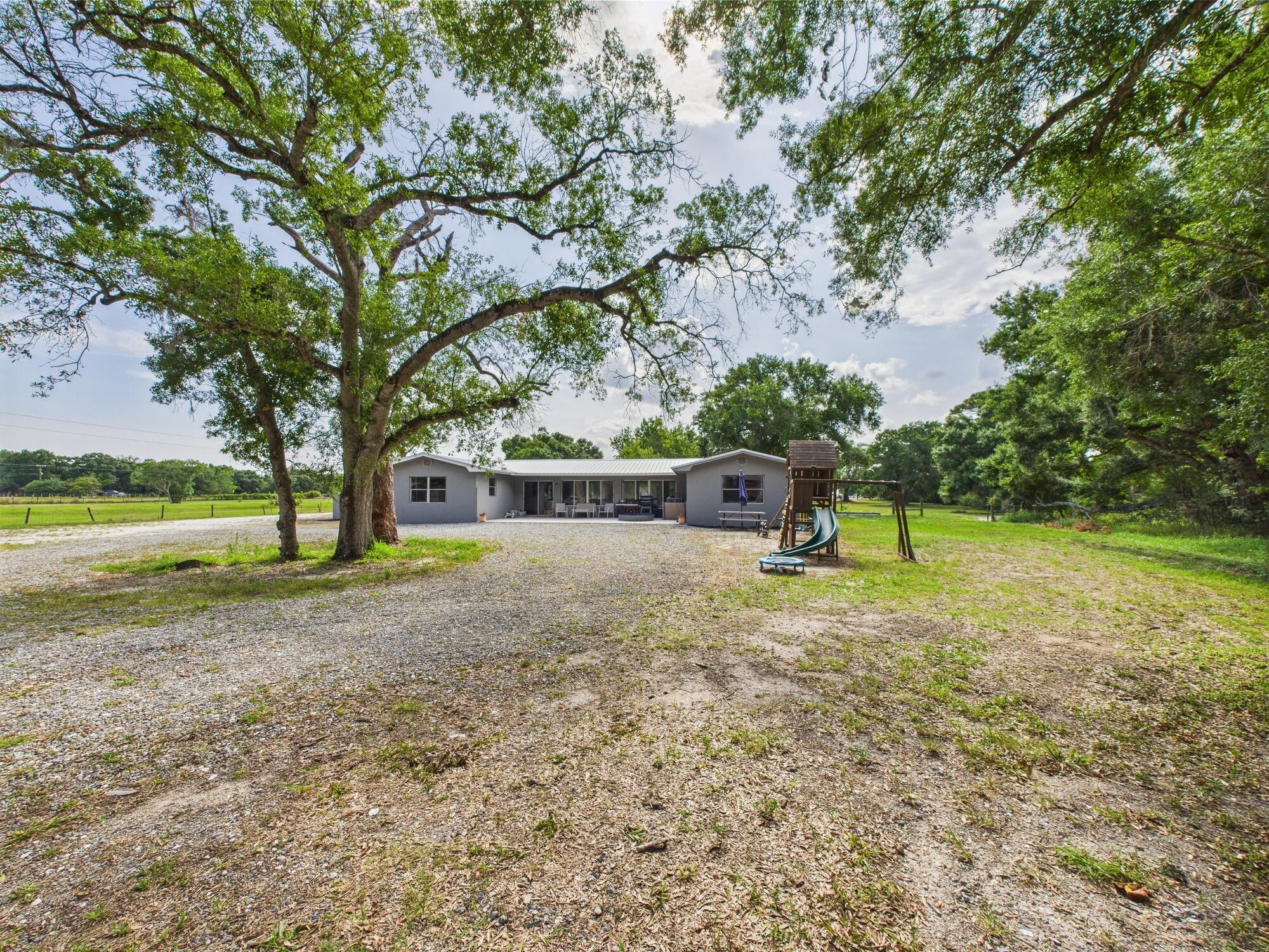 LAZY SEVEN RANCH ACRES - Residential